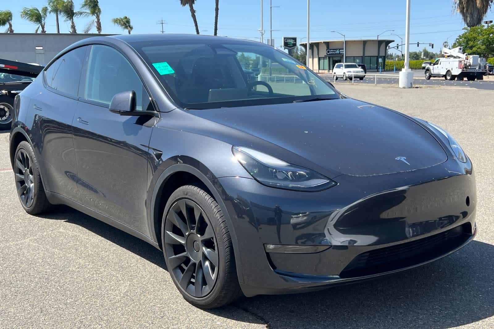 Thumbnail: 2024 Tesla Model Y - 3