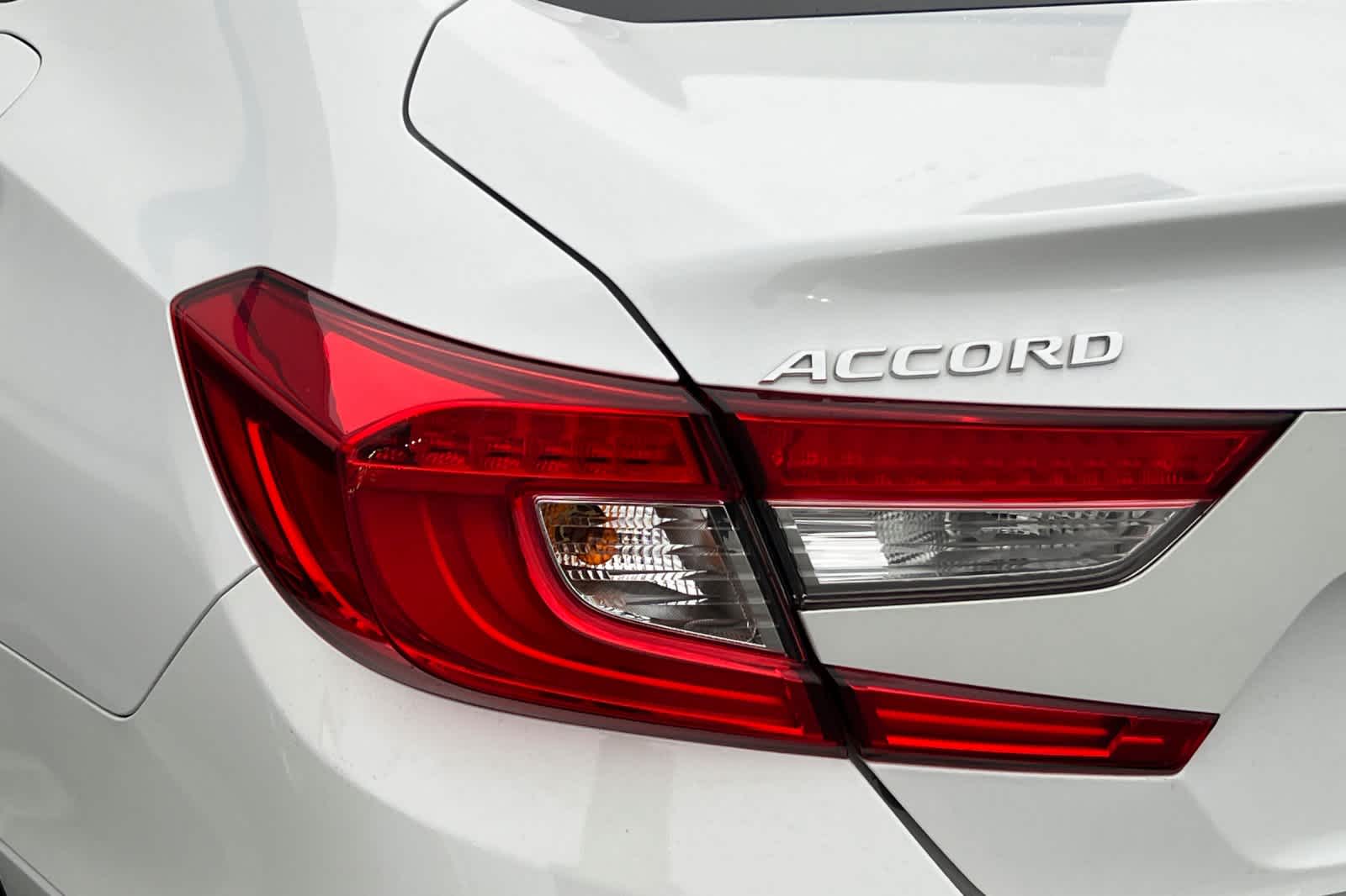 Thumbnail: 2019 Honda Accord - 15