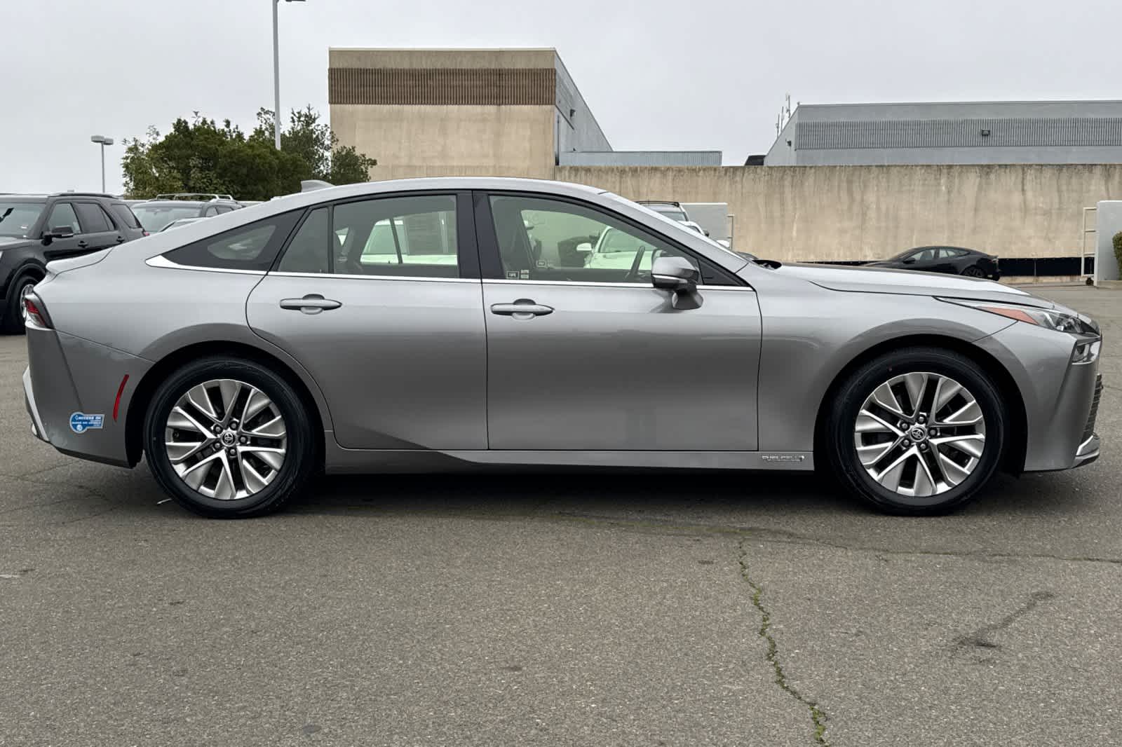 Thumbnail: 2021 Toyota Mirai - 6