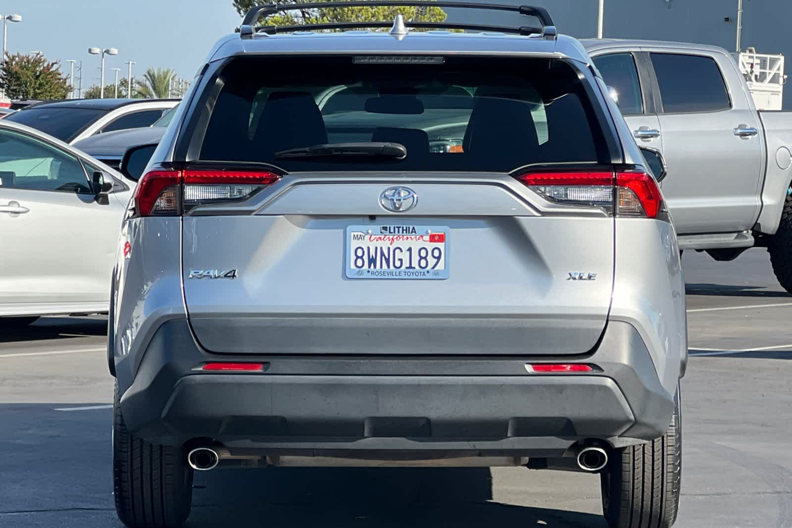 Thumbnail: 2021 Toyota RAV4 - 8