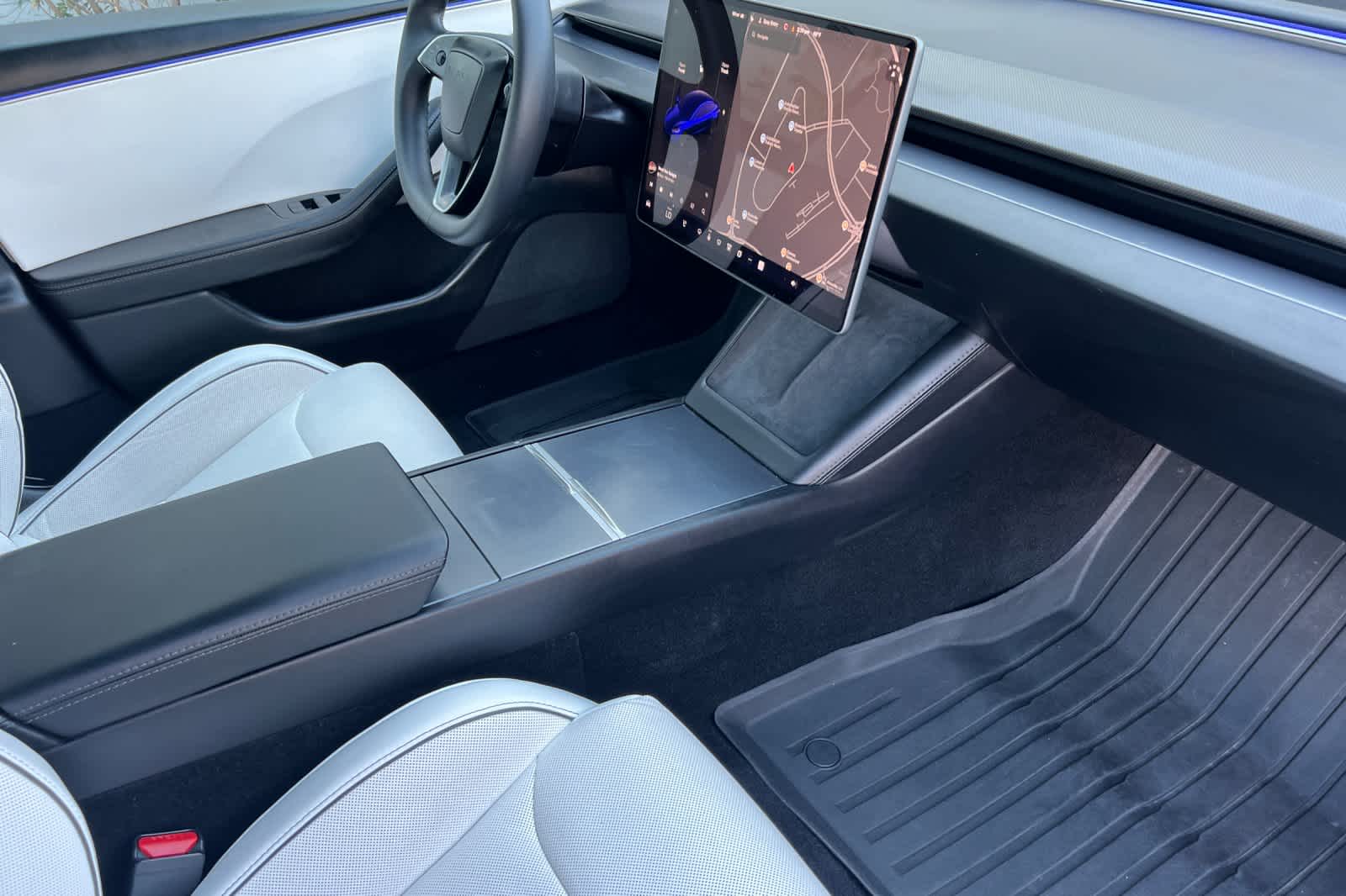 Thumbnail: 2024 Tesla Model 3 - 16