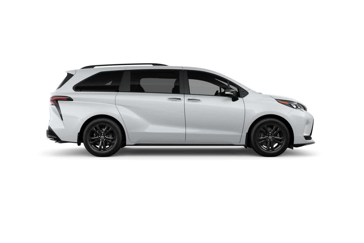 Thumbnail: 2026 Toyota Sienna - 12