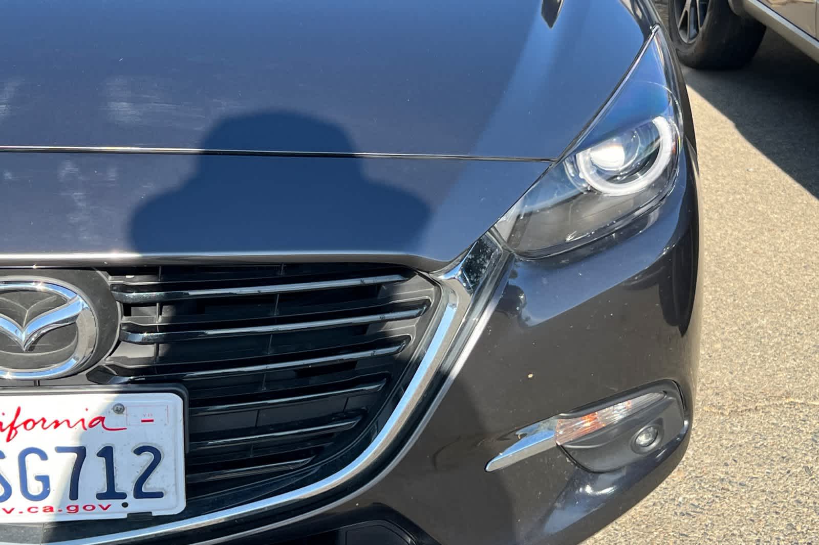 Thumbnail: 2018 Mazda Mazda3 - 20