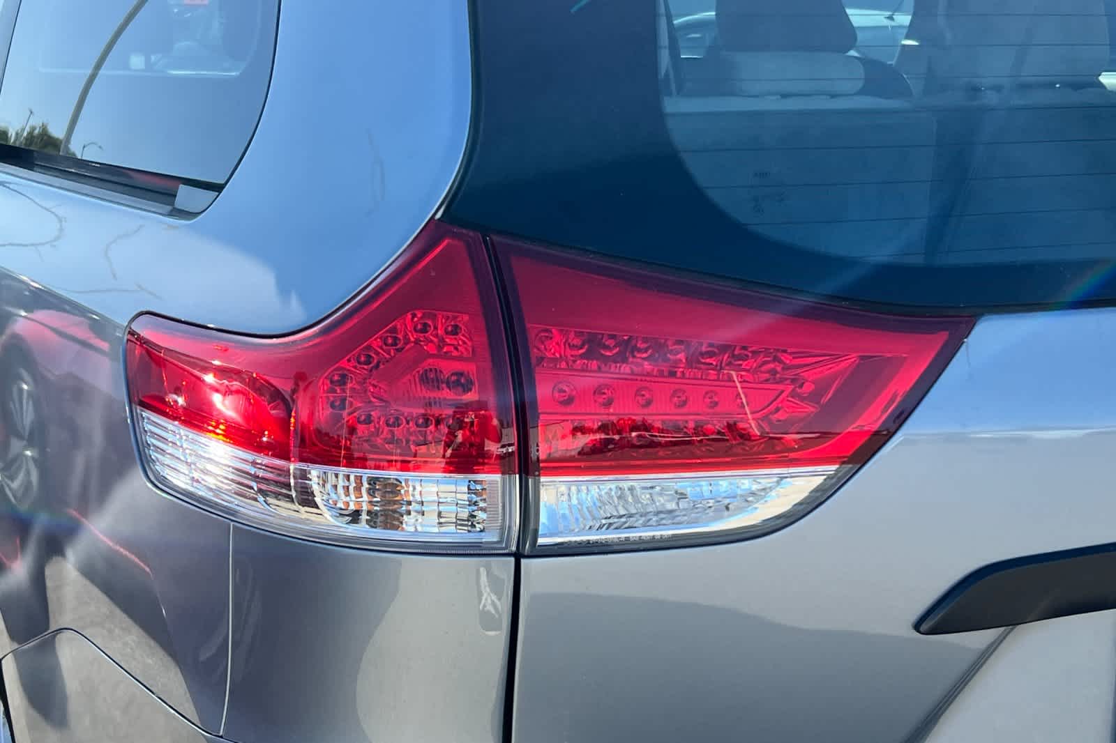 Thumbnail: 2013 Toyota Sienna - 14