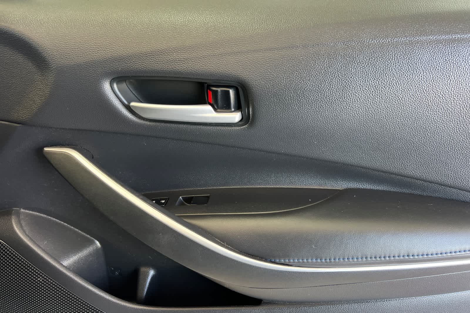 Thumbnail: 2021 Toyota Corolla - 17