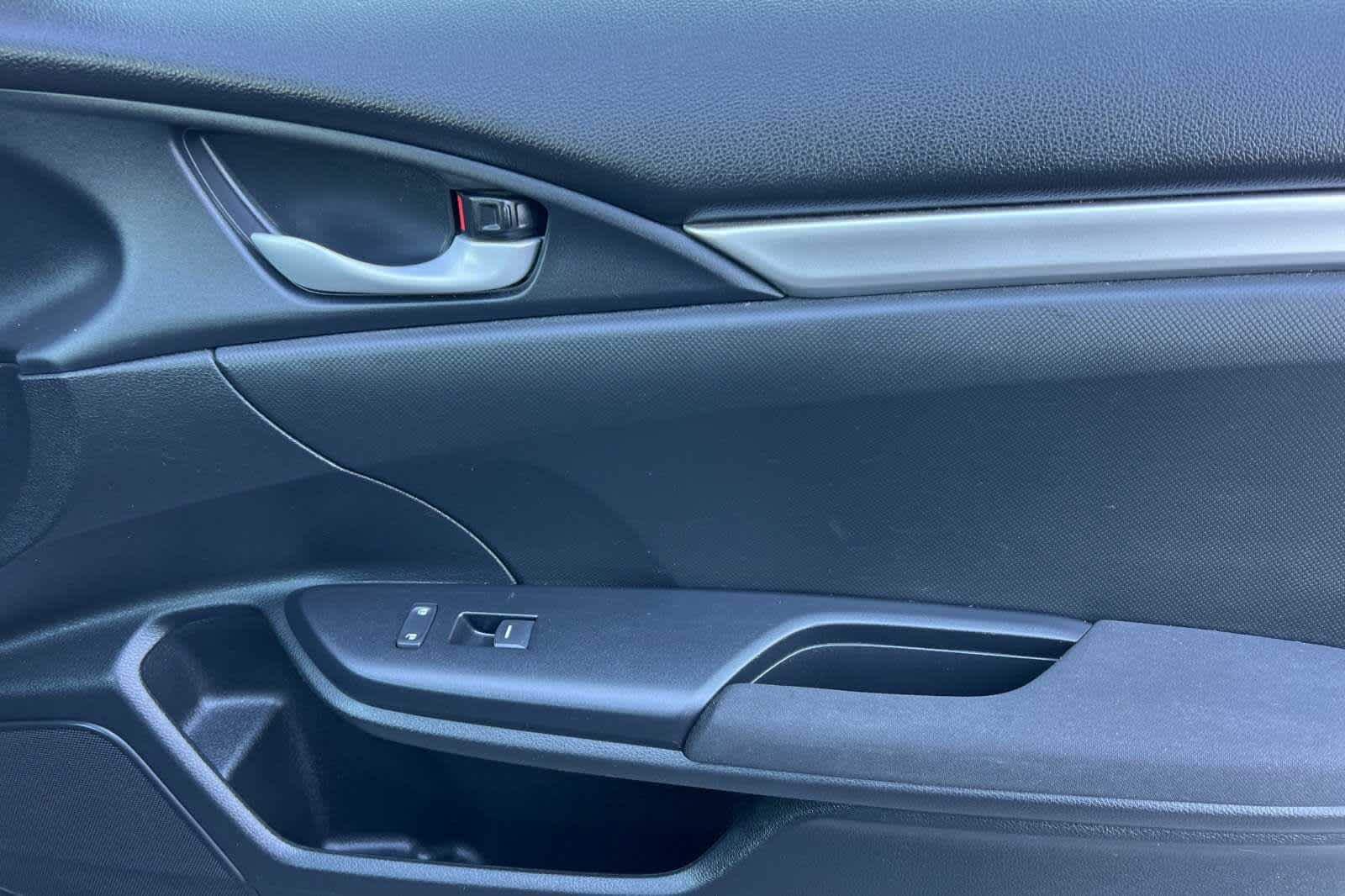 Thumbnail: 2019 Honda Civic - 17