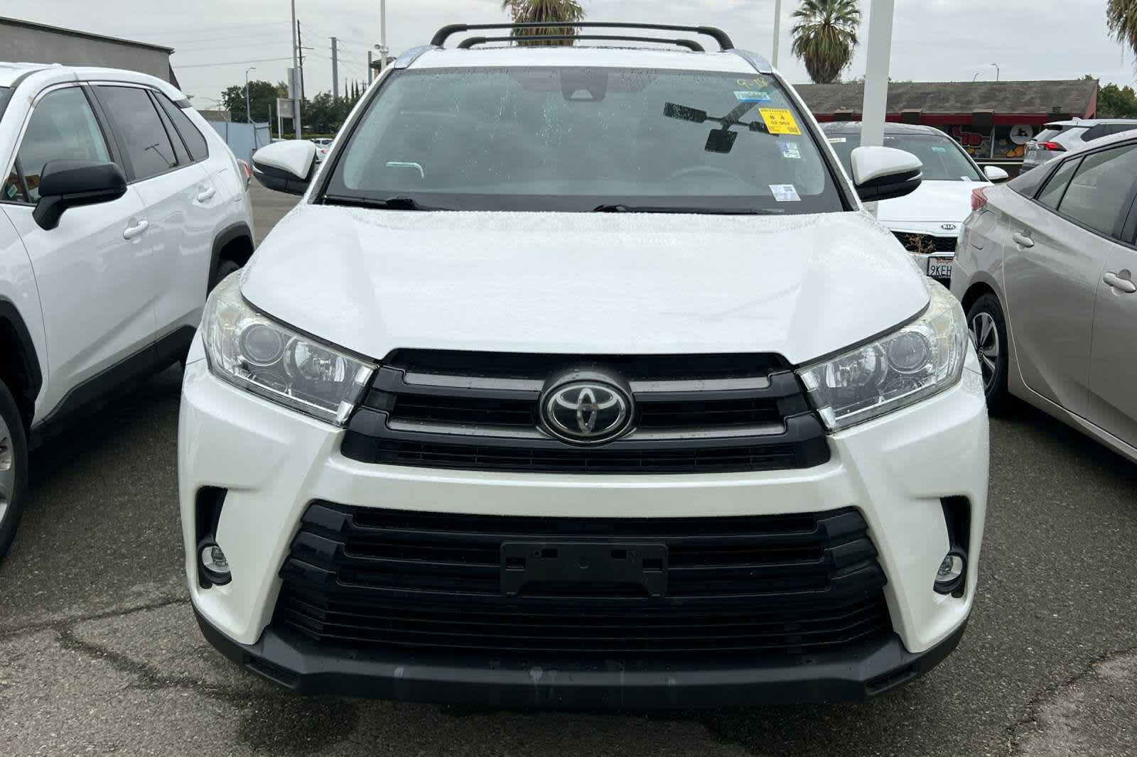 Thumbnail: 2019 Toyota Highlander - 6