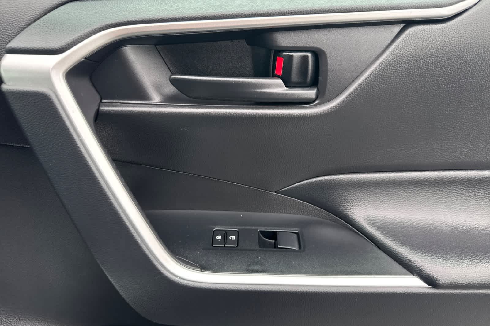 Thumbnail: 2024 Toyota RAV4 - 19