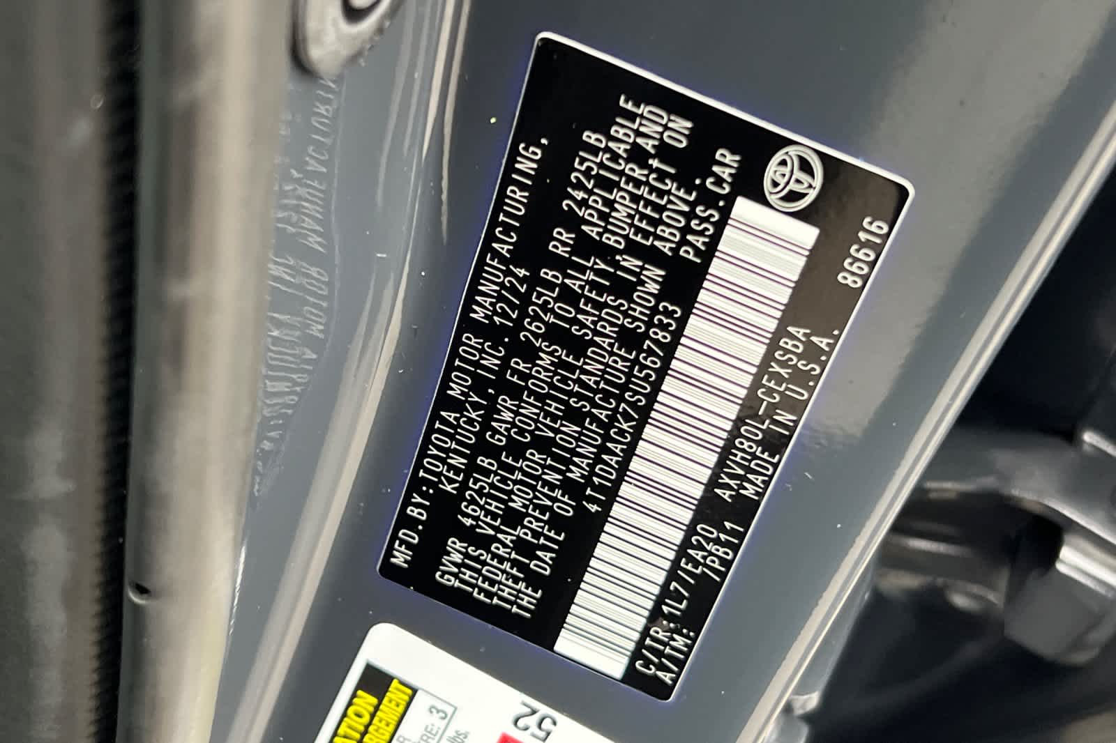 Thumbnail: 2025 Toyota Camry - 32