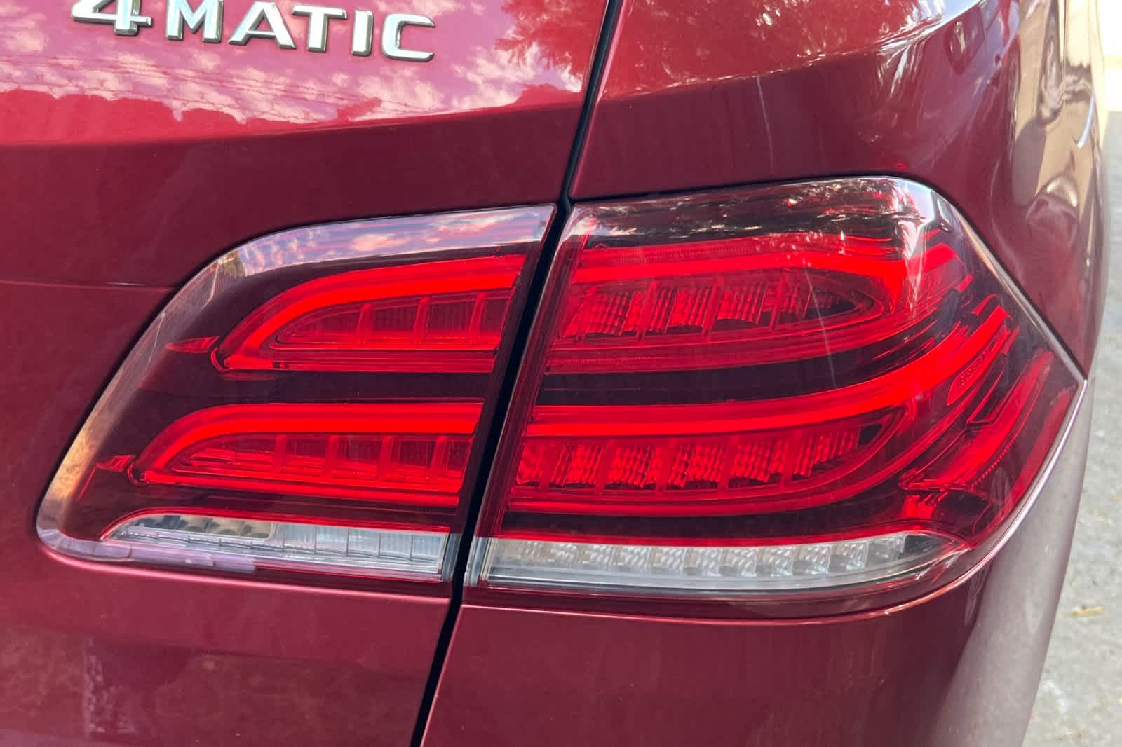Thumbnail: 2016 Mercedes-Benz GLE - 17