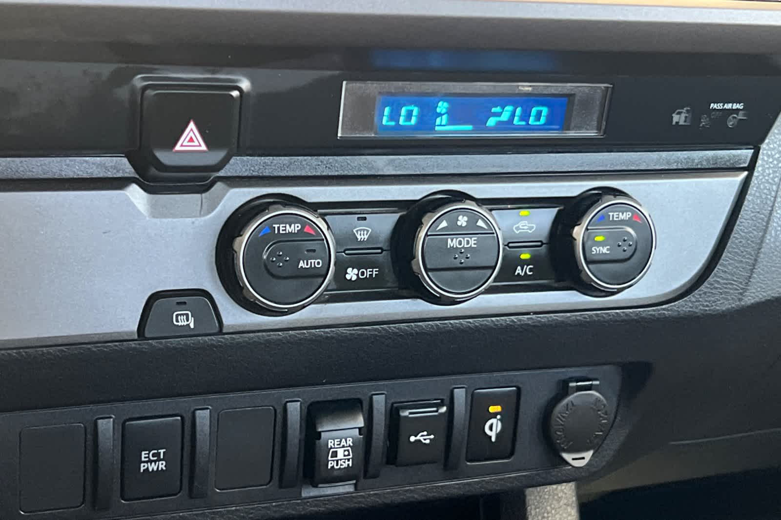 Thumbnail: 2023 Toyota Tacoma - 20