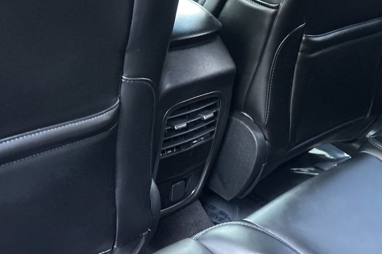 Thumbnail: 2018 Lincoln MKC - 14