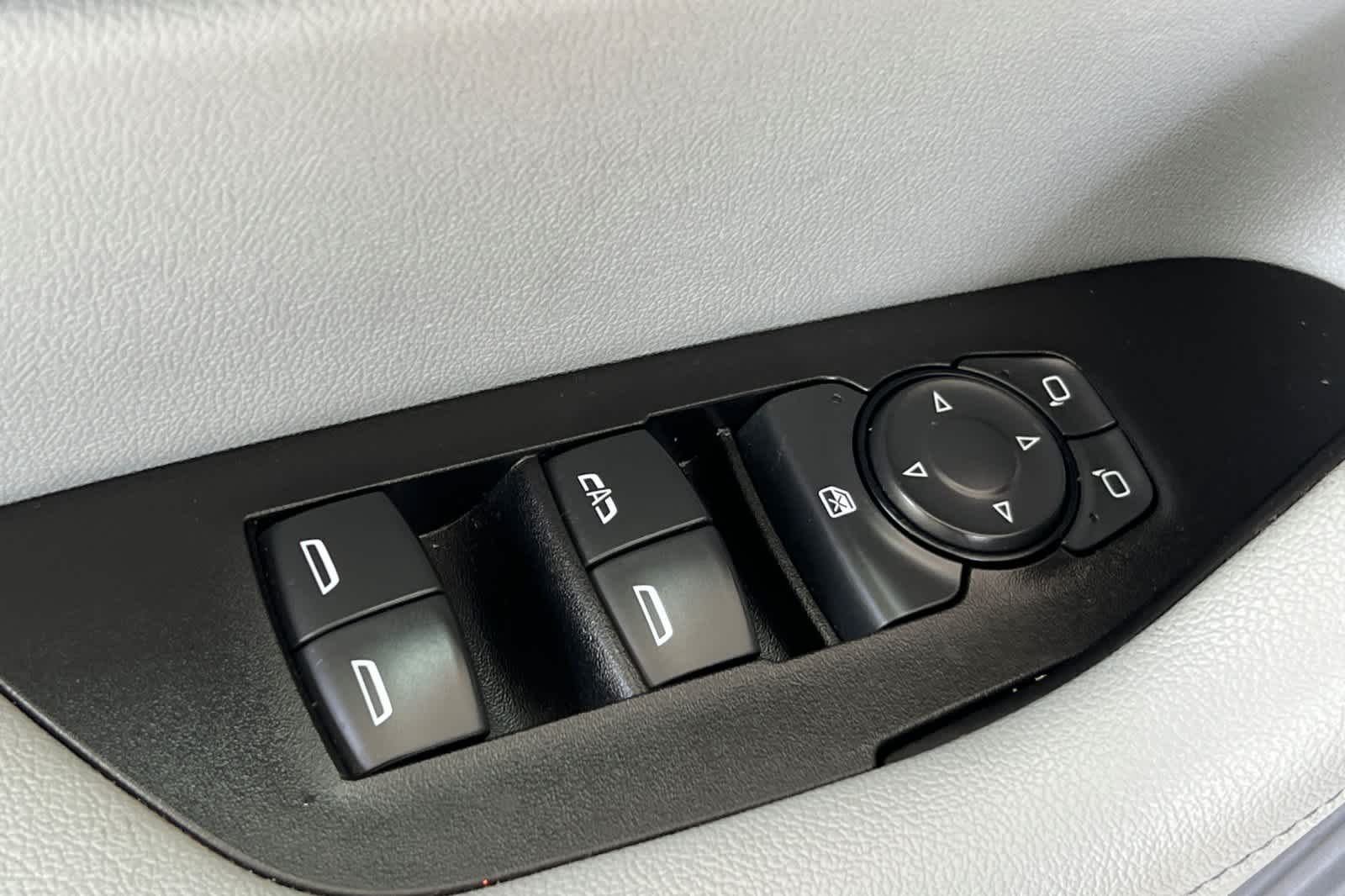 Thumbnail: 2019 Chevrolet Blazer - 13