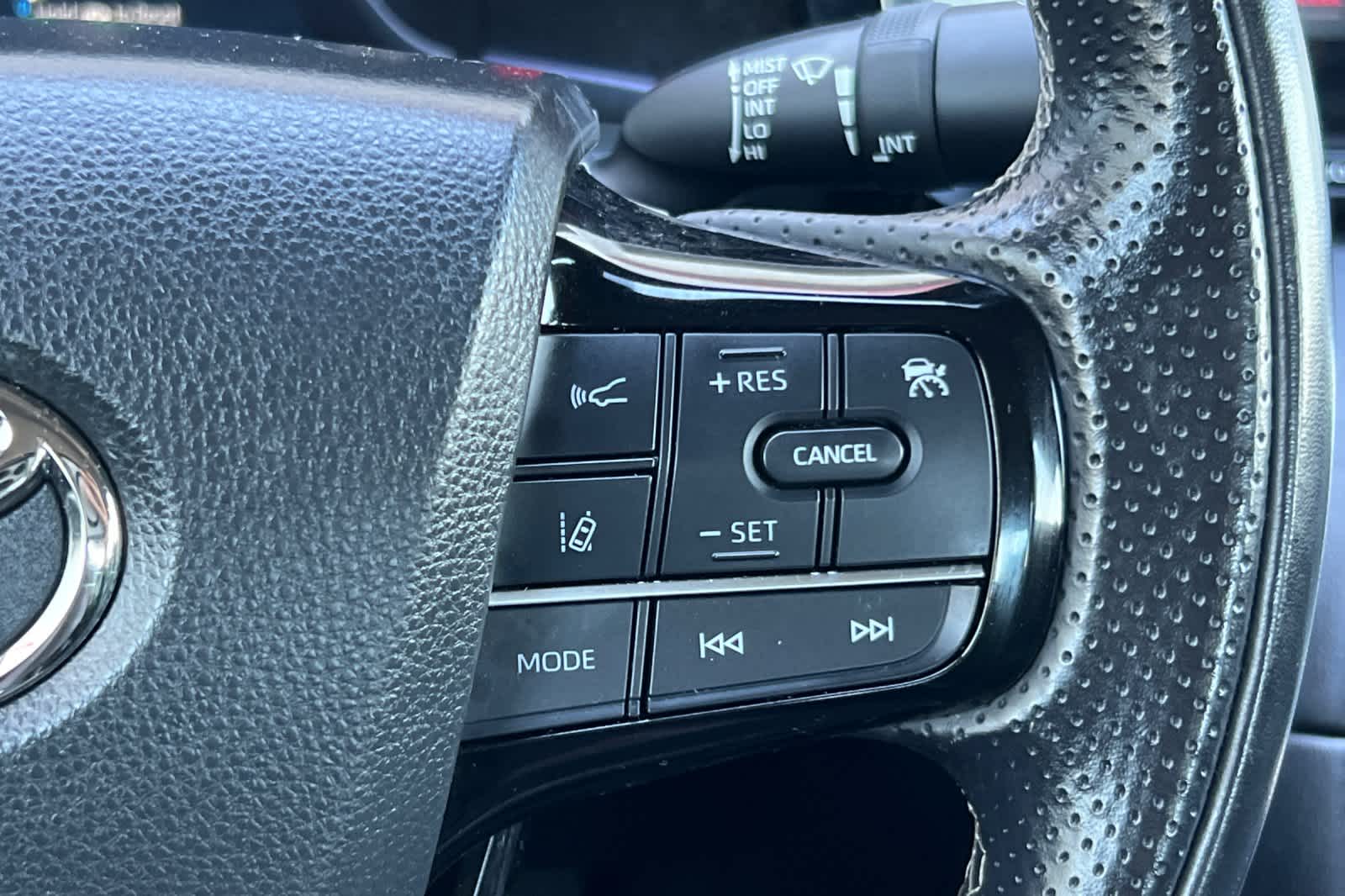 Thumbnail: 2021 Toyota Mirai - 28