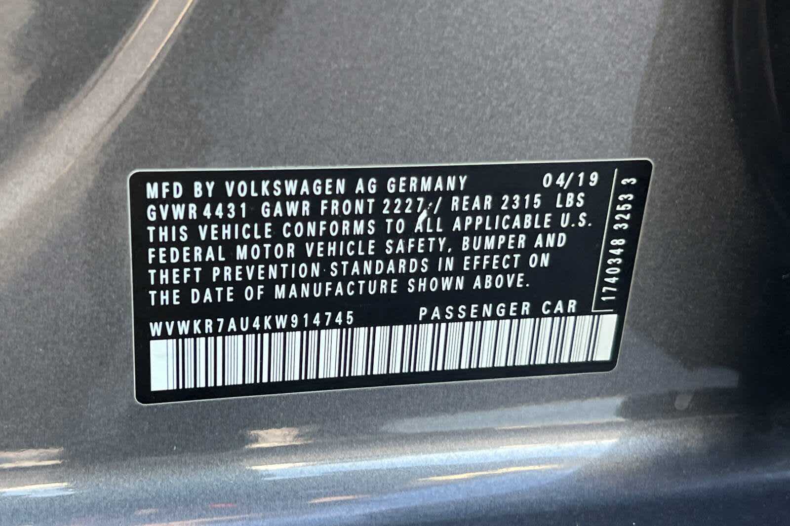 Thumbnail: 2019 Volkswagen e-Golf - 31