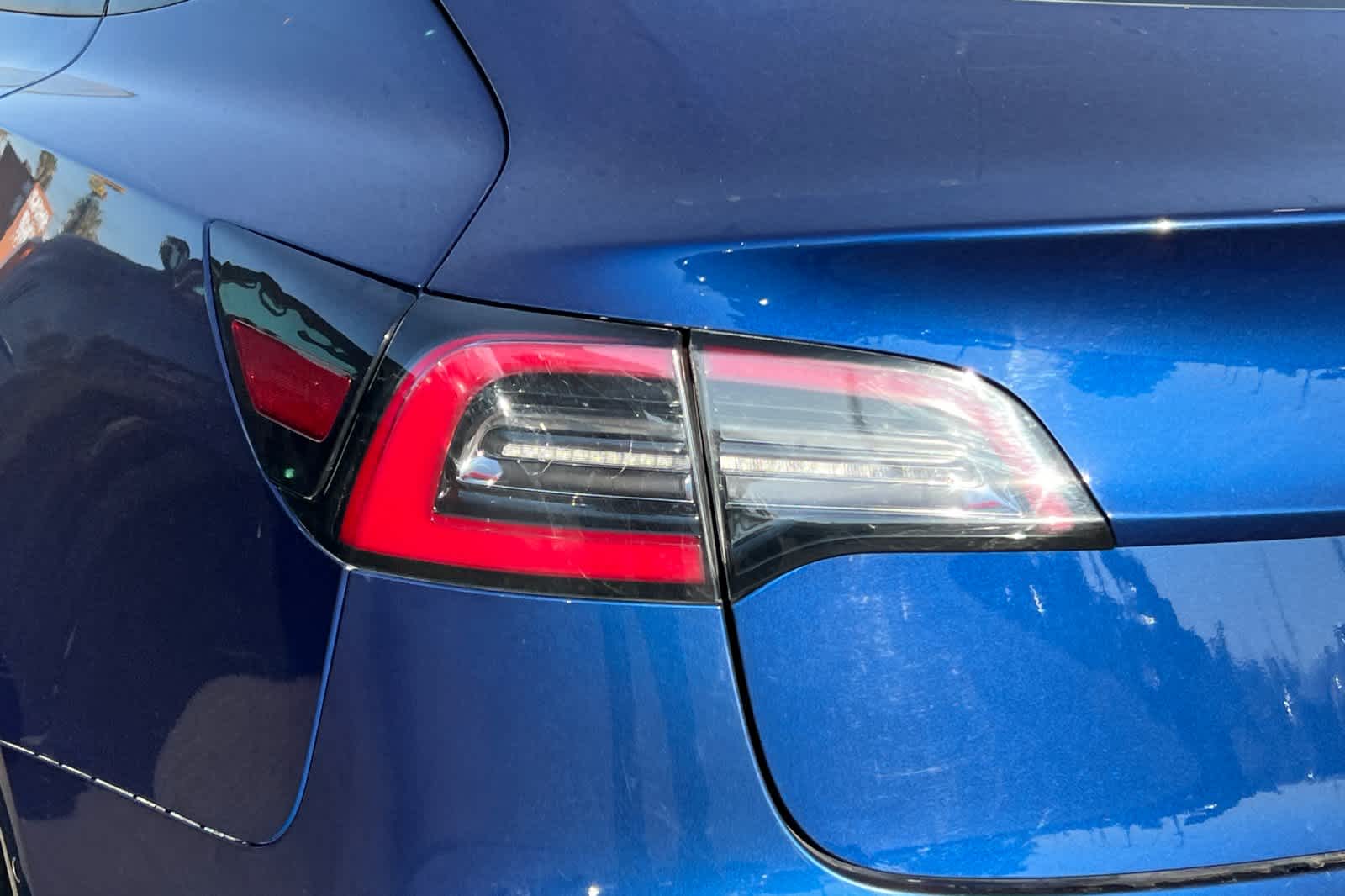 Thumbnail: 2021 Tesla Model 3 - 14