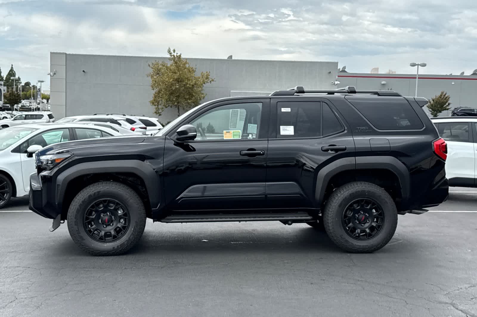 Thumbnail: 2025 Toyota 4Runner - 5