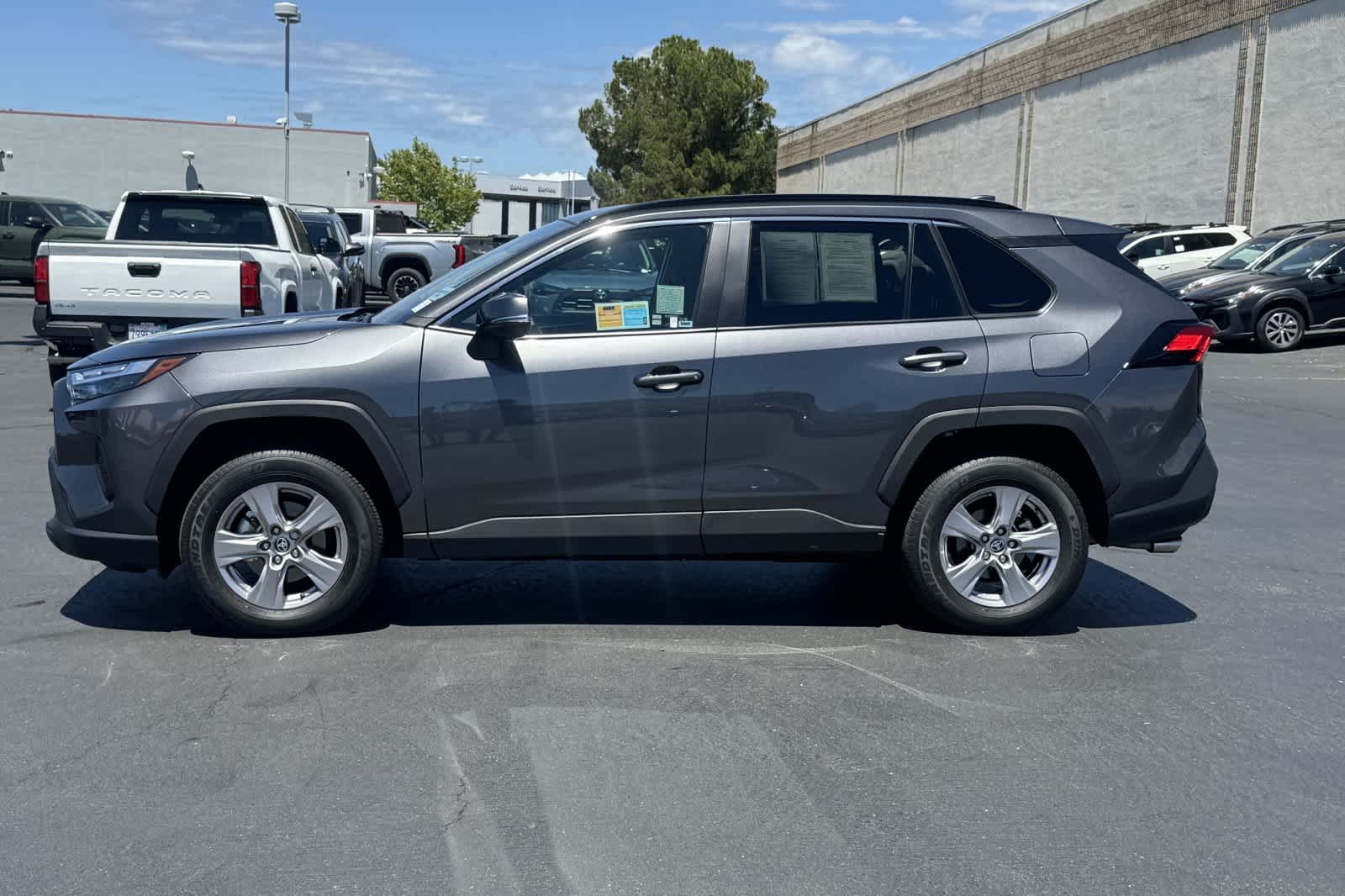 Thumbnail: 2025 Toyota RAV4 - 8