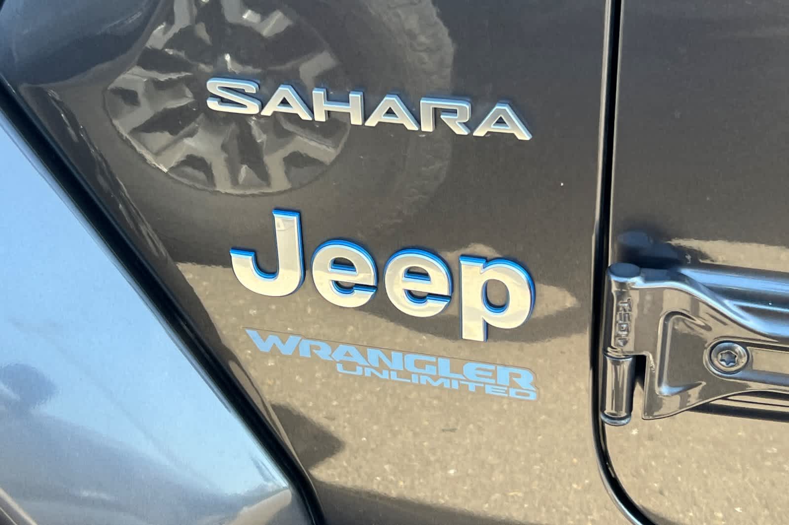Thumbnail: 2021 Jeep Wrangler - 20