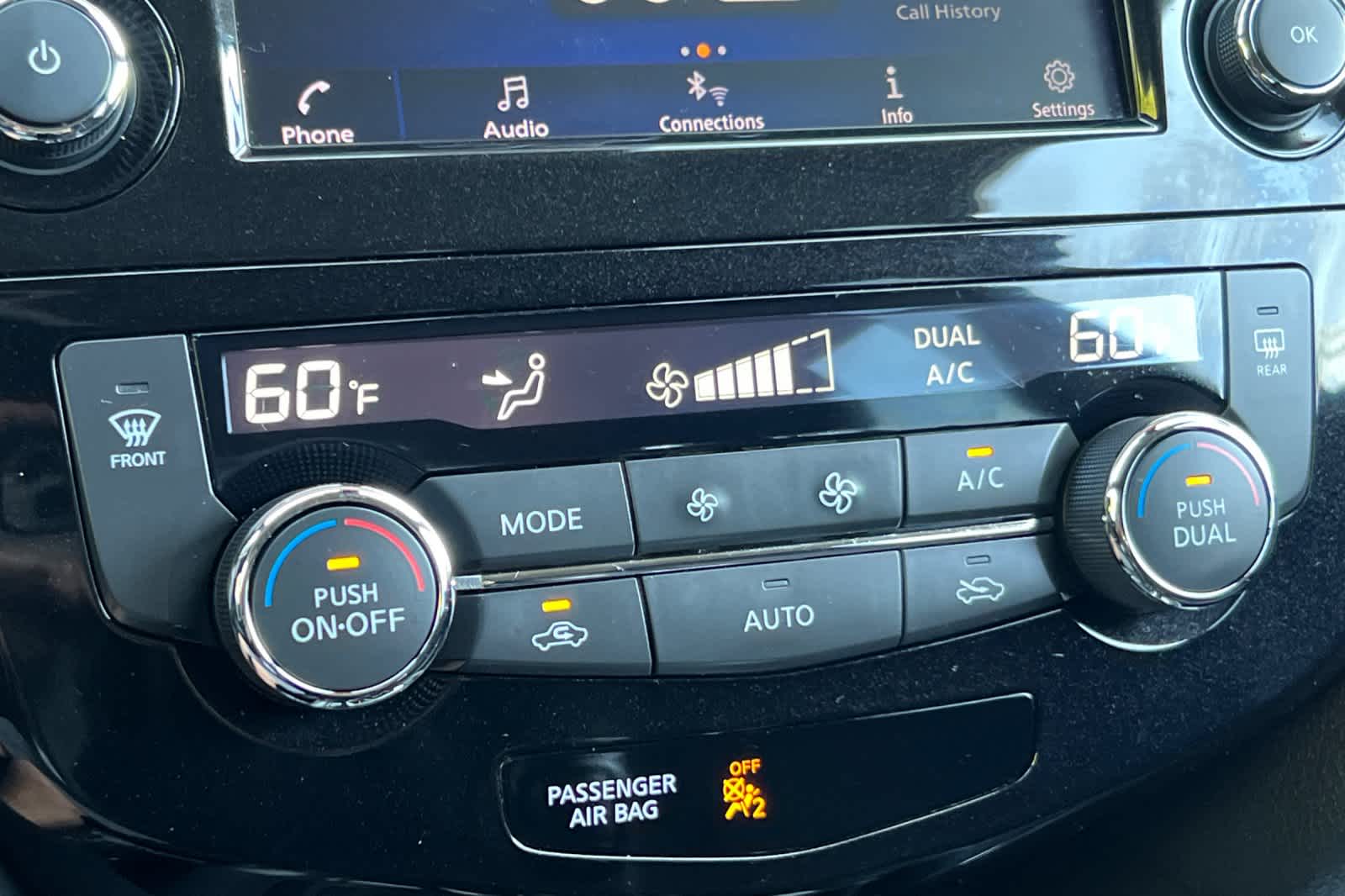 2019 Nissan Rogue SV 22