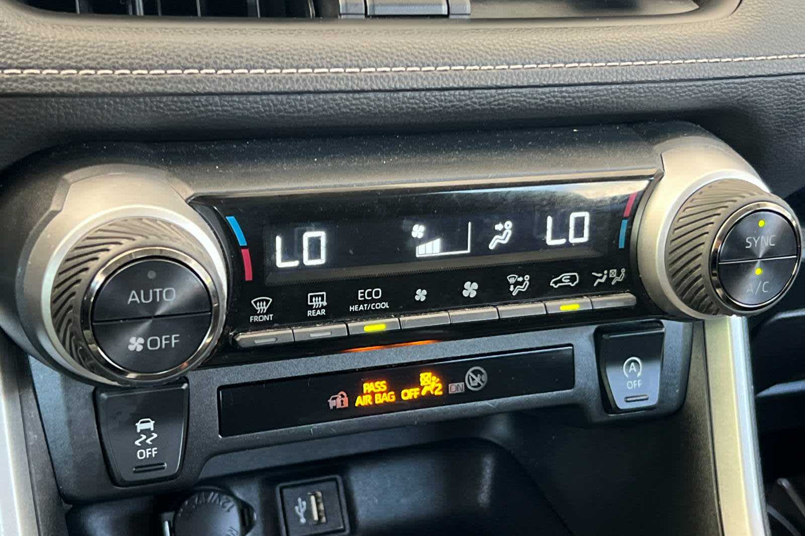Thumbnail: 2023 Toyota RAV4 - 22