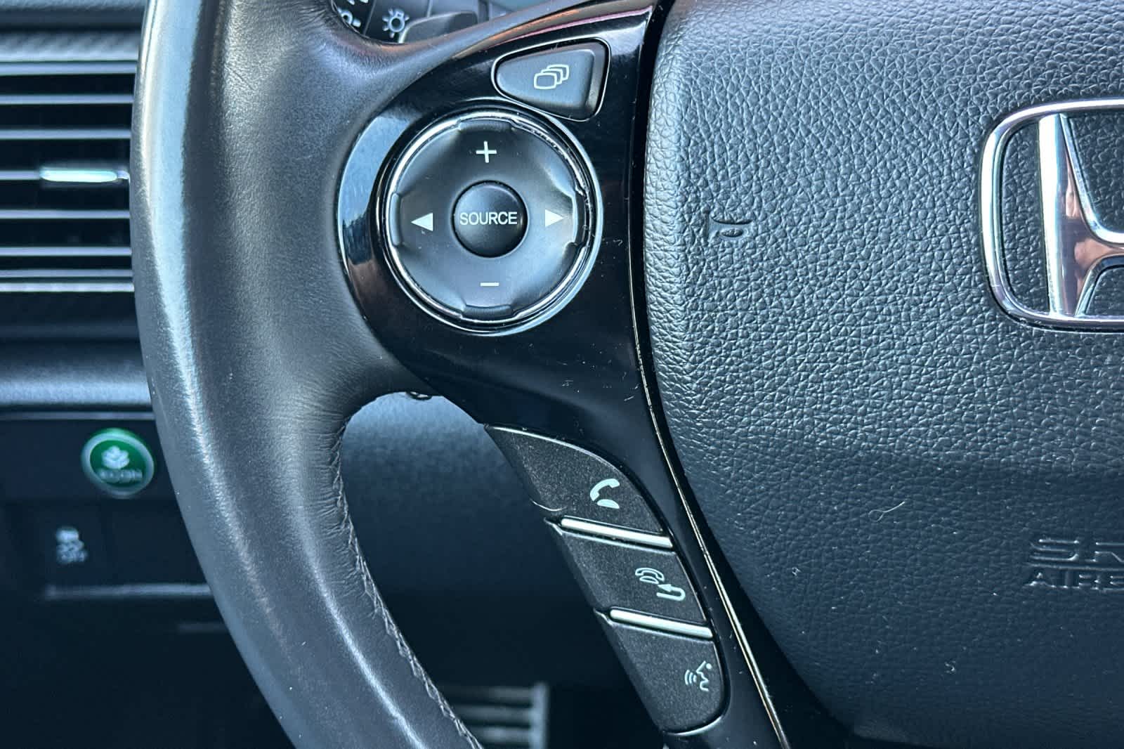 Thumbnail: 2016 Honda Accord - 23