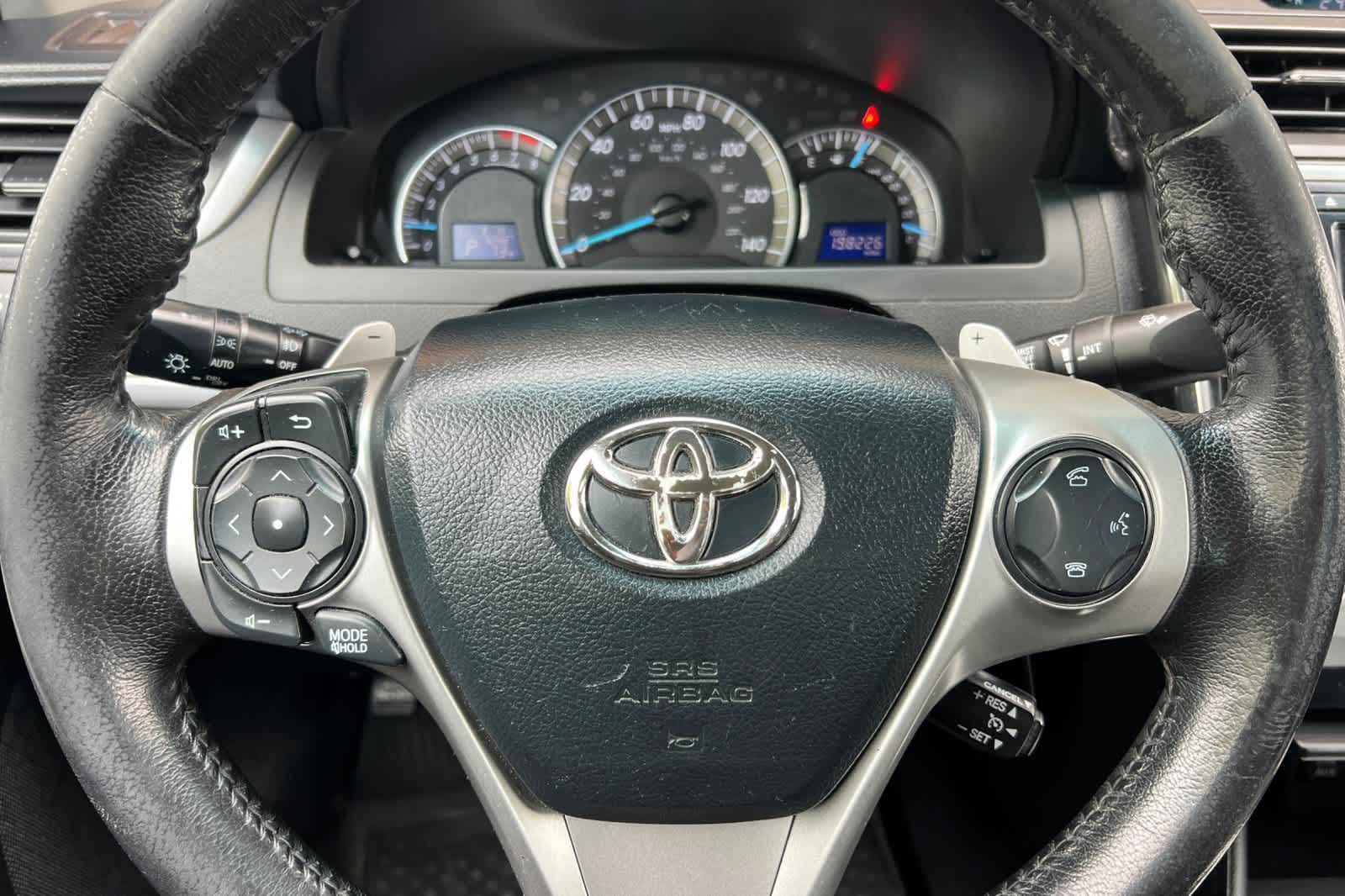 Thumbnail: 2013 Toyota Camry - 24