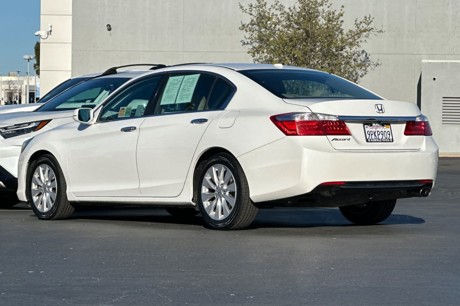 Thumbnail: 2015 Honda Accord - 7