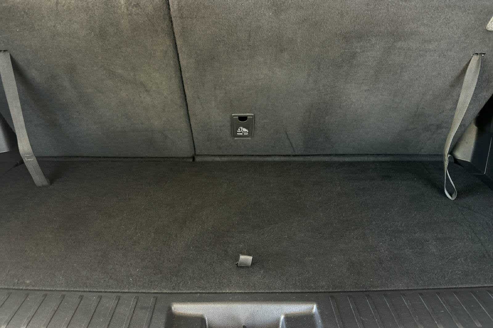 Thumbnail: 2022 Toyota Highlander - 16