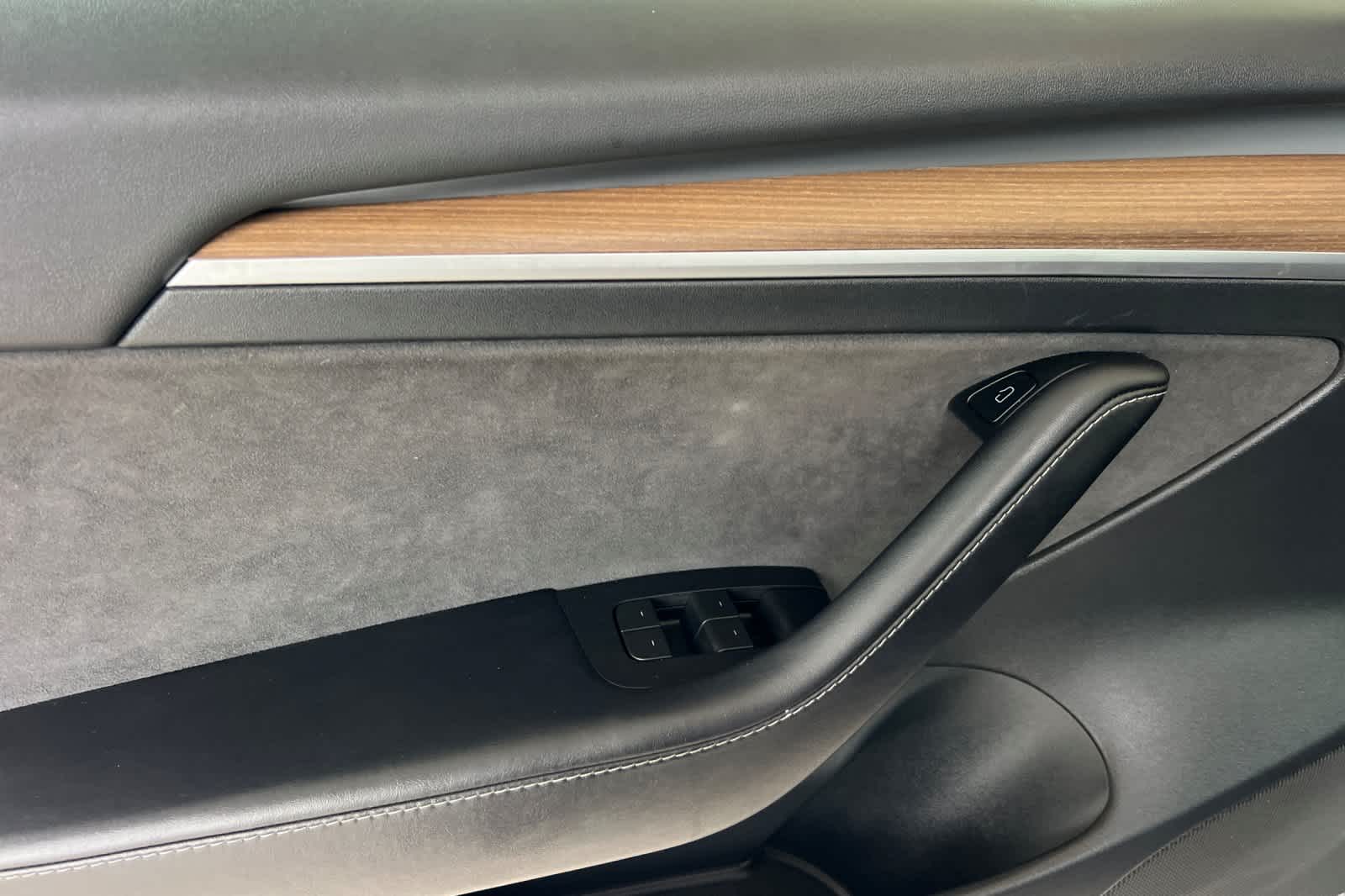 Thumbnail: 2023 Tesla Model 3 - 12