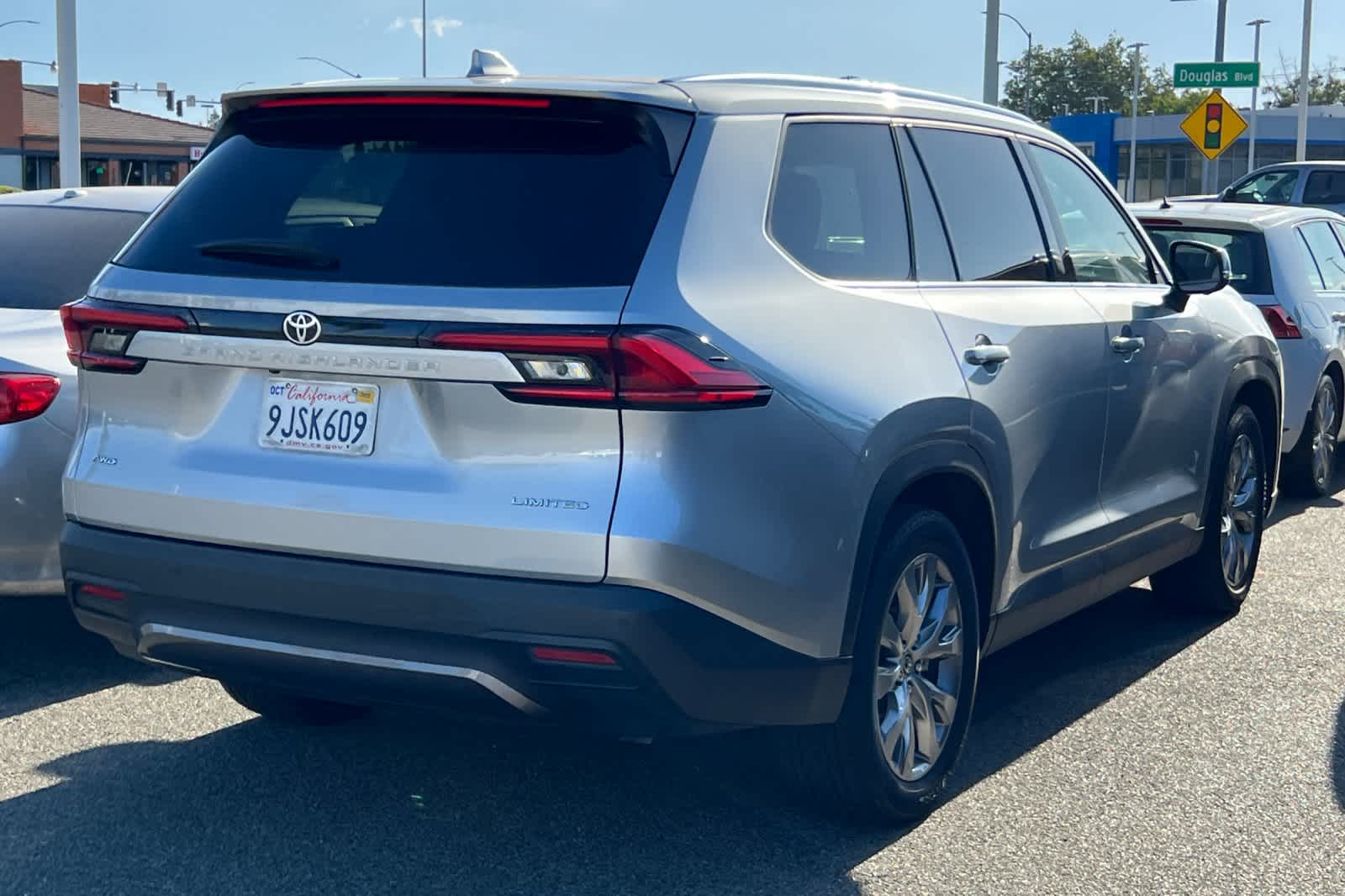 Thumbnail: 2024 Toyota Grand Highlander - 2