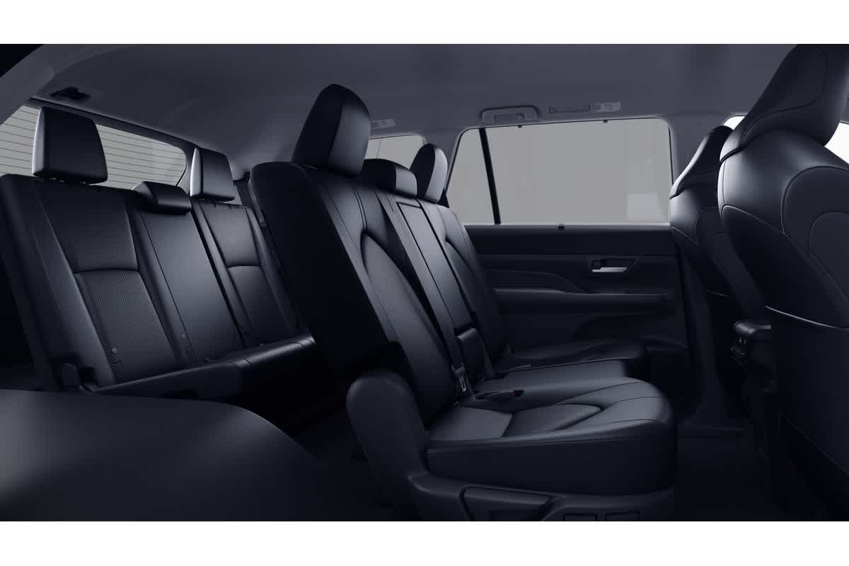 Thumbnail: 2026 Toyota Grand Highlander - 21