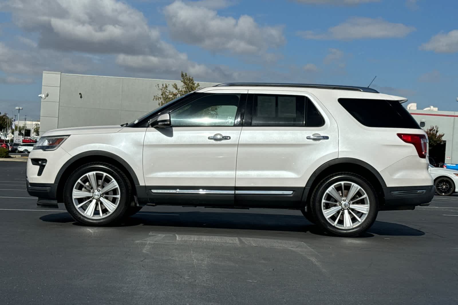 2018 Ford Explorer Limited 9