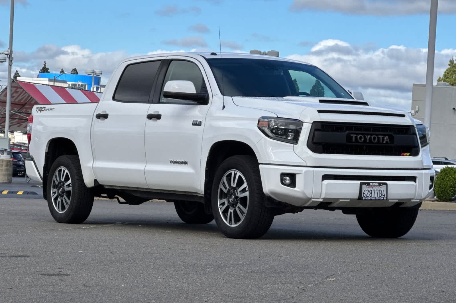 Thumbnail: 2019 Toyota Tundra - 5