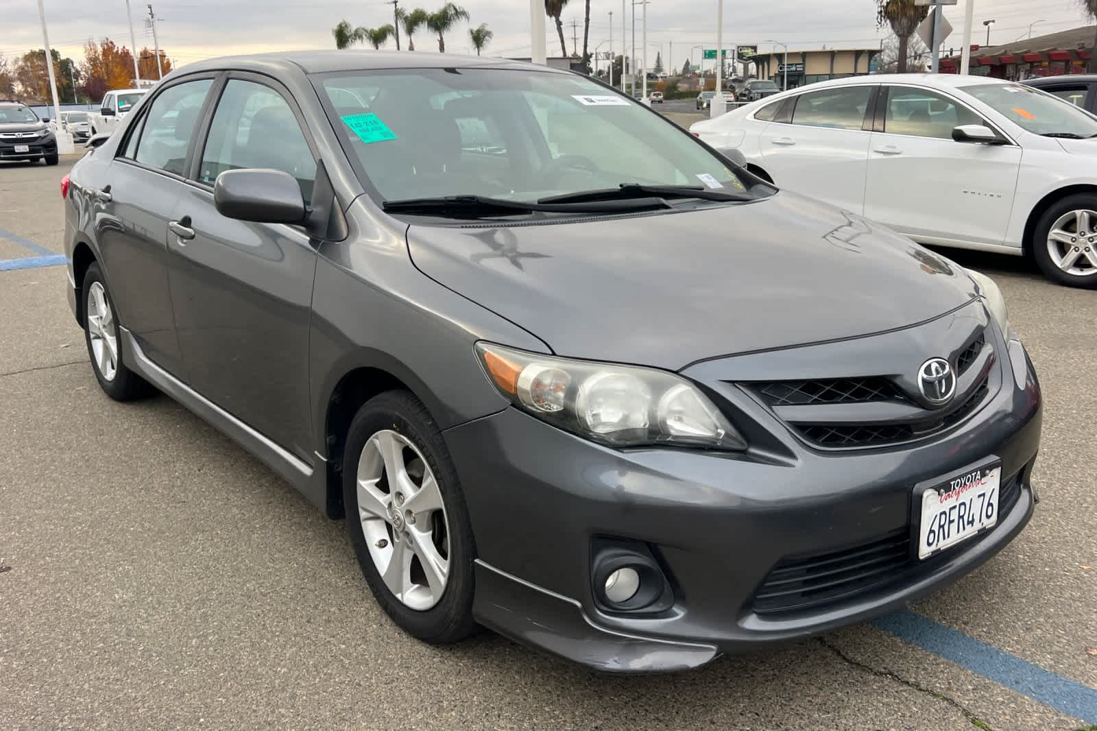 Thumbnail: 2011 Toyota Corolla - 3