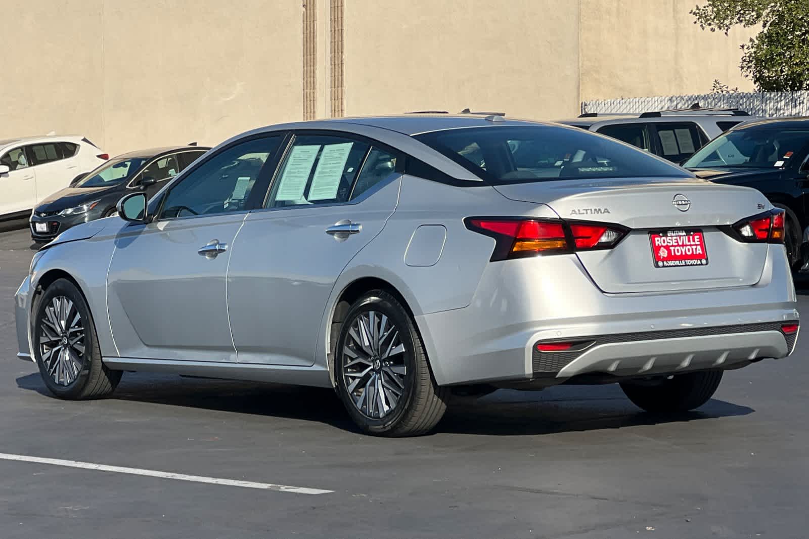 Thumbnail: 2023 Nissan Altima - 7