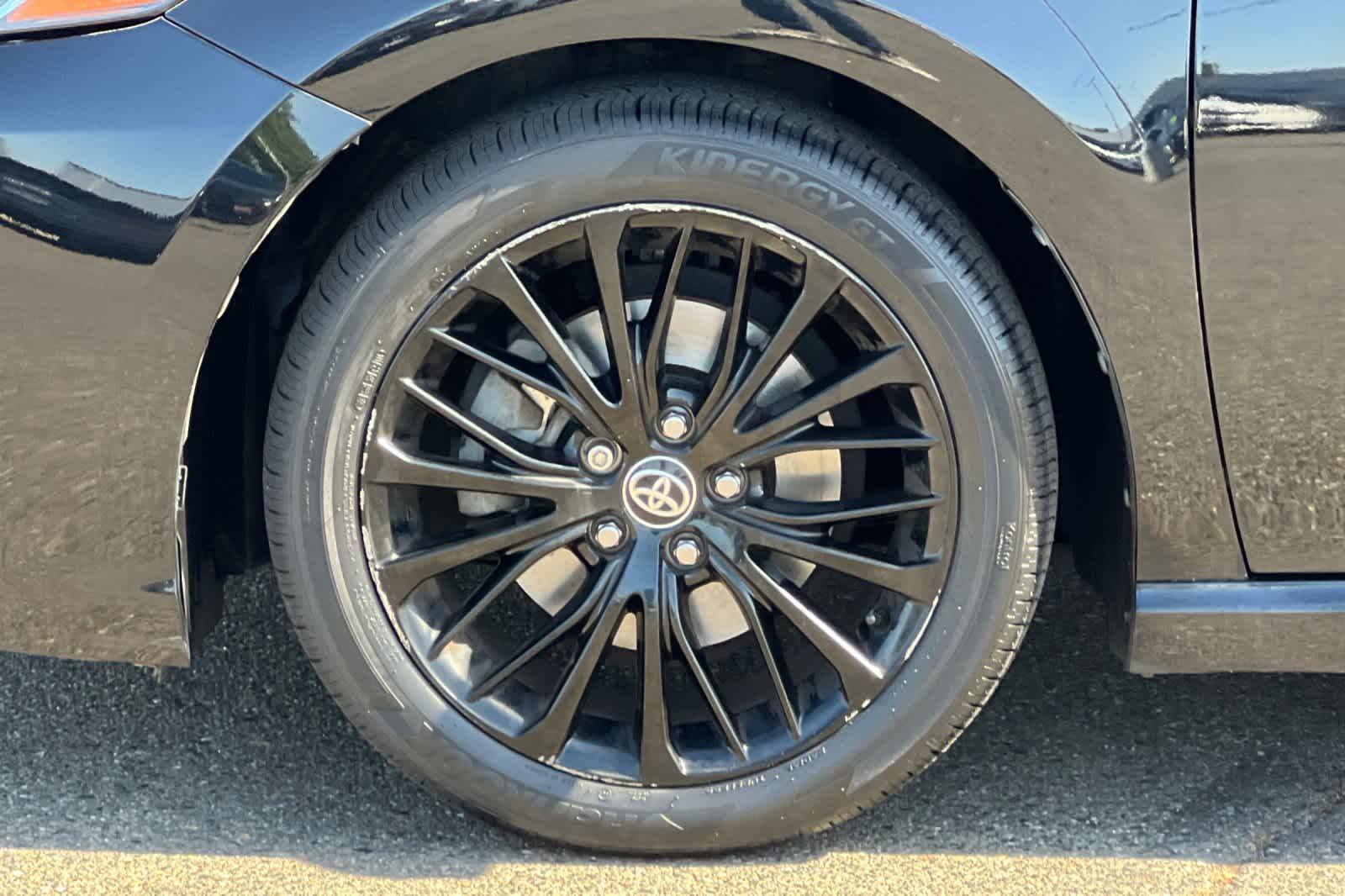 Thumbnail: 2020 Toyota Camry - 28