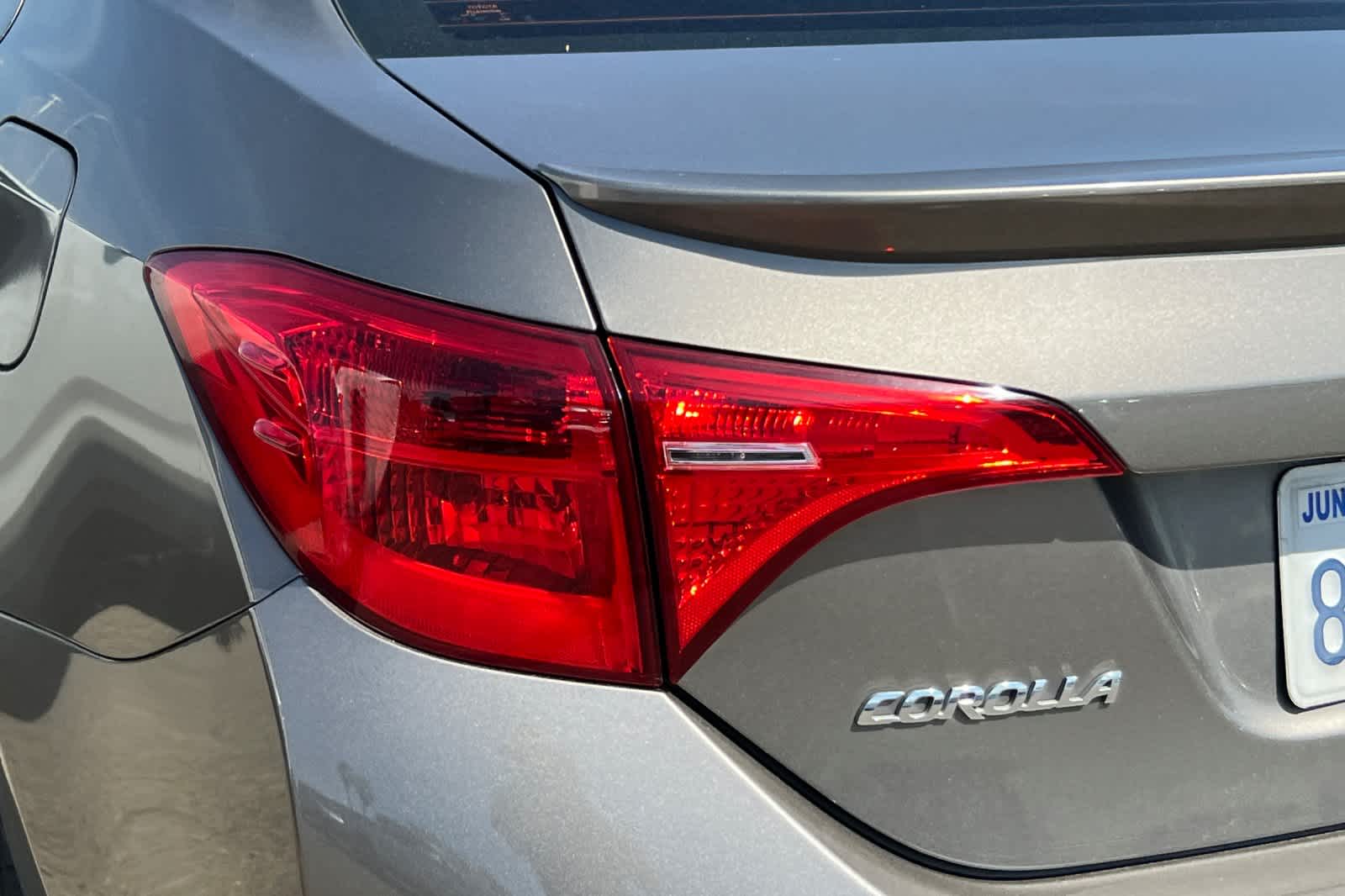 Thumbnail: 2018 Toyota Corolla - 15