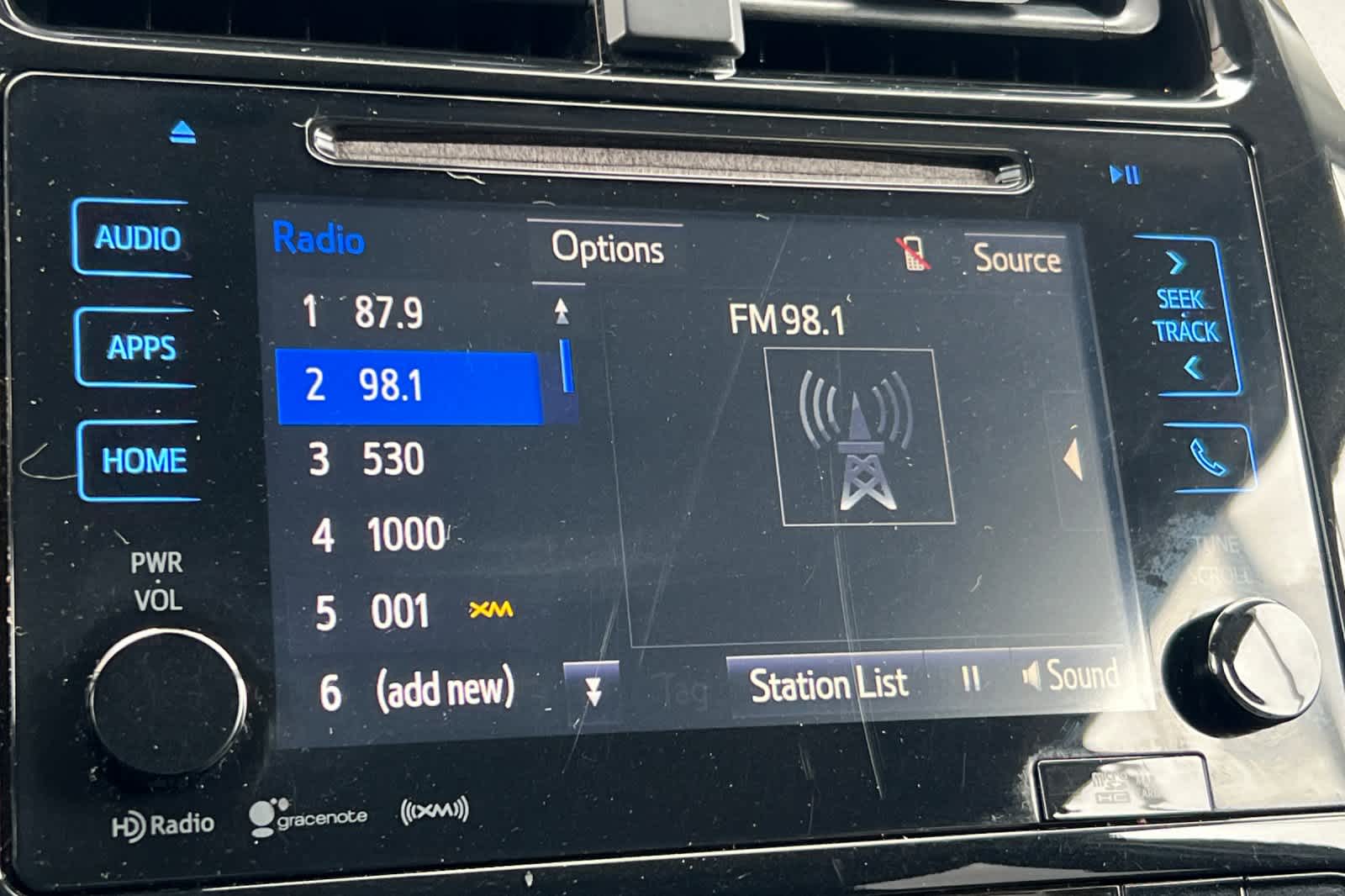 Thumbnail: 2017 Toyota Prius Prime - 19