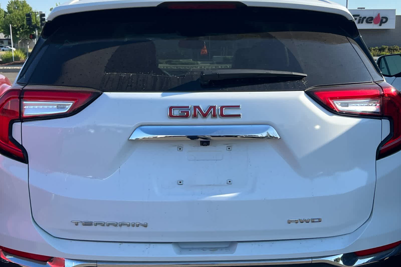 2024 GMC Terrain SLT 16