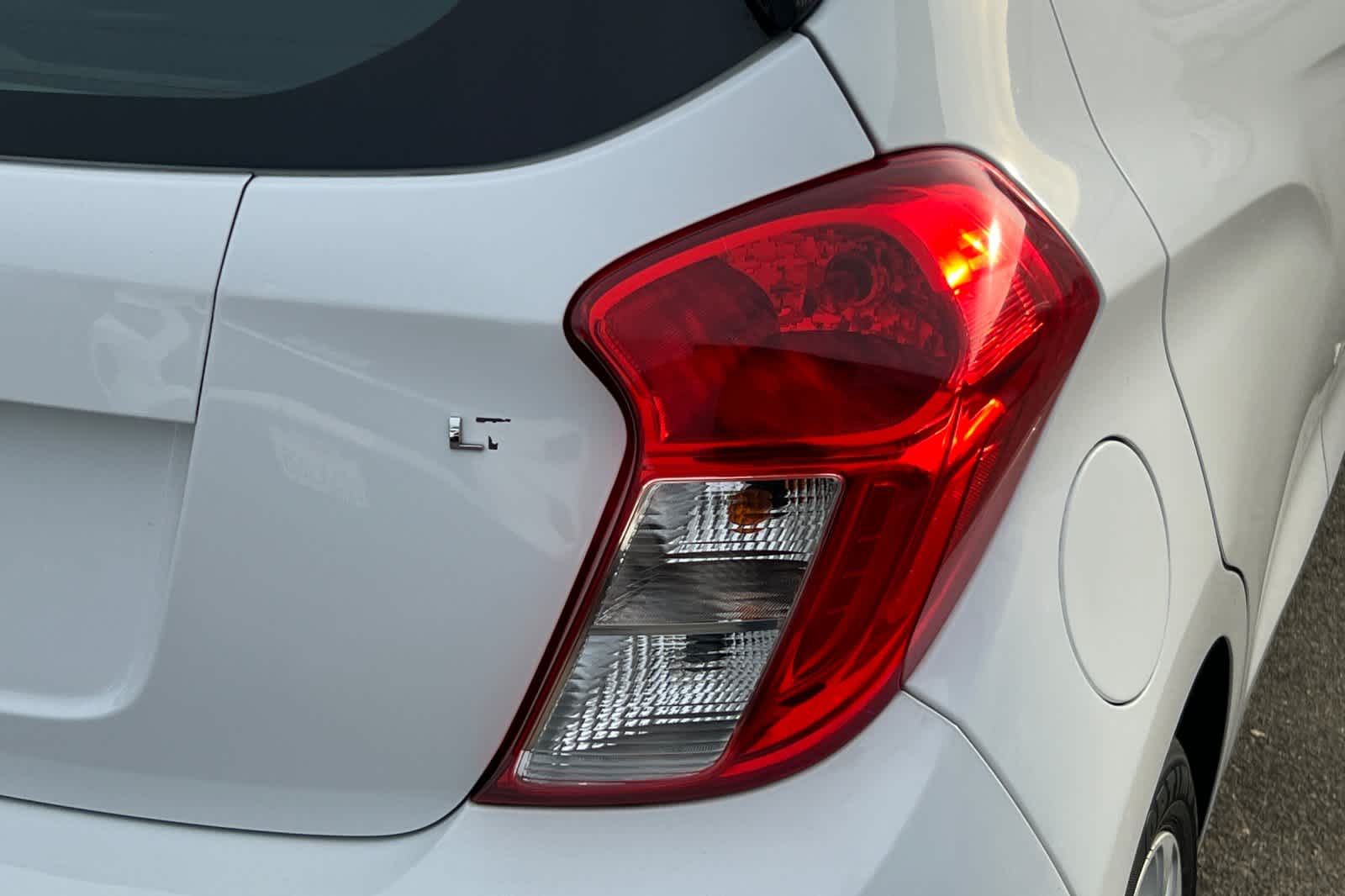 Thumbnail: 2017 Chevrolet Spark - 18