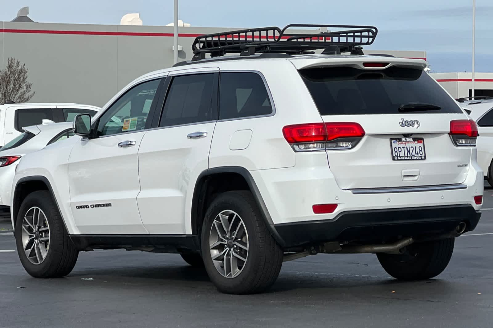 Thumbnail: 2019 Jeep Grand Cherokee - 7