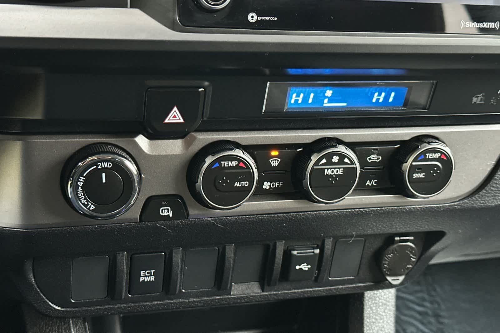 Thumbnail: 2023 Toyota Tacoma - 20