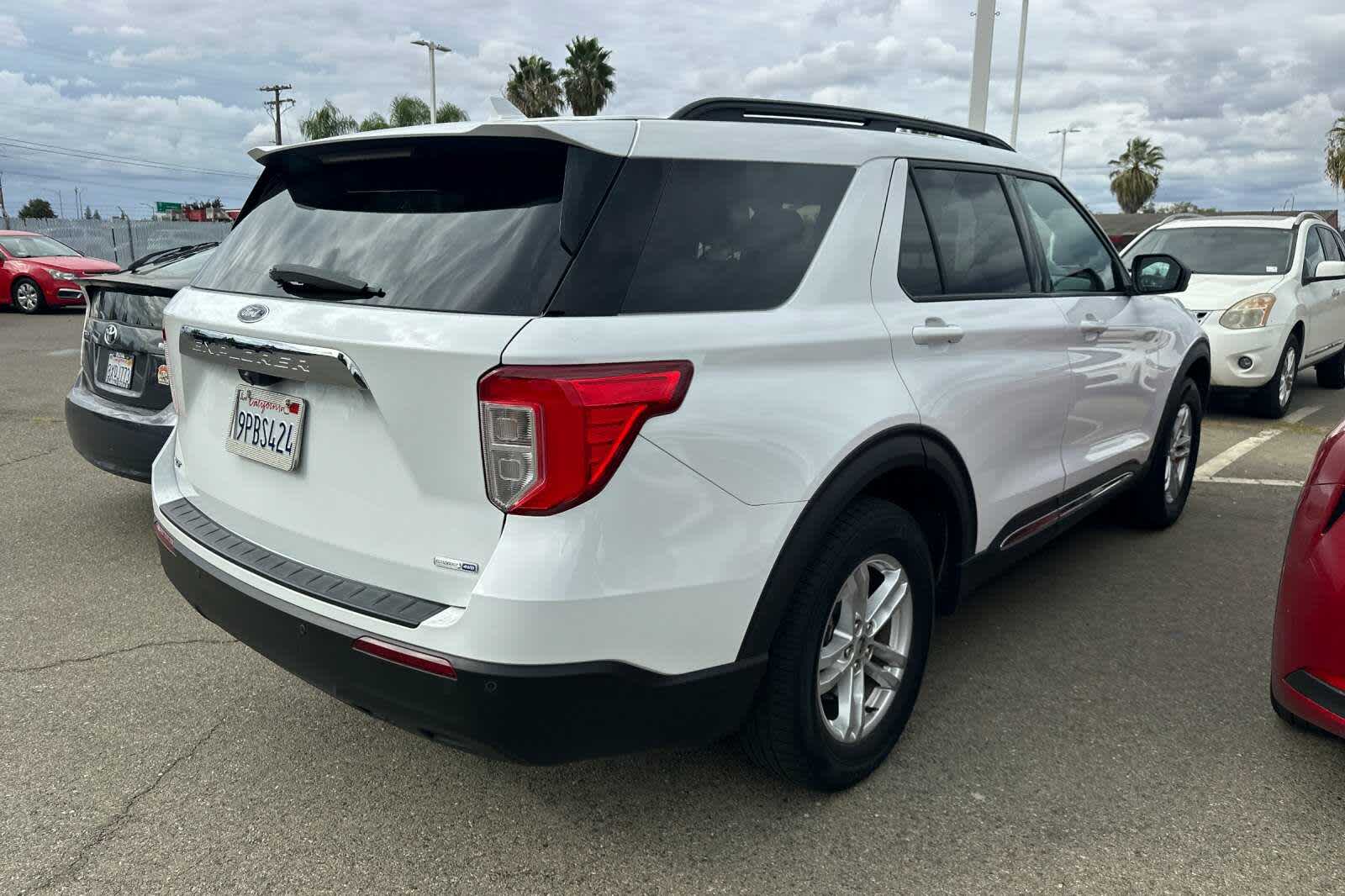 Thumbnail: 2020 Ford Explorer - 2
