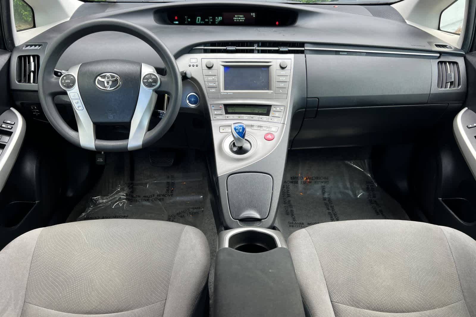 Thumbnail: 2015 Toyota Prius - 3
