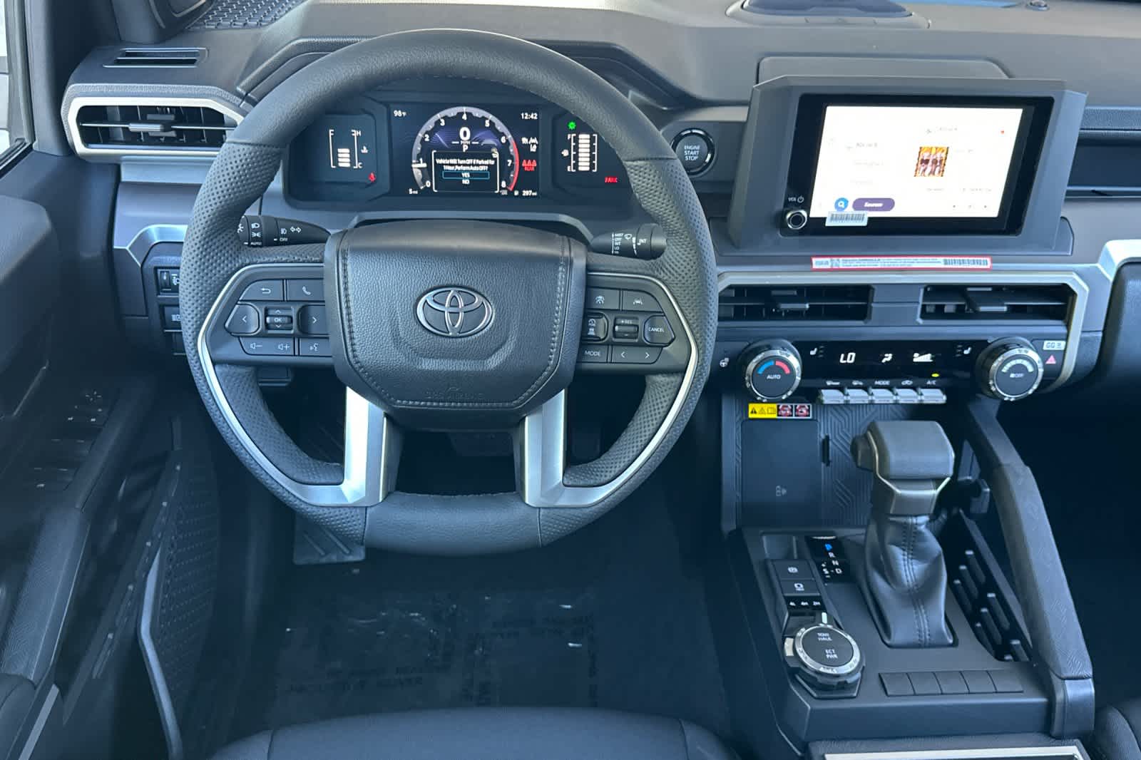 Thumbnail: 2025 Toyota Tacoma - 15