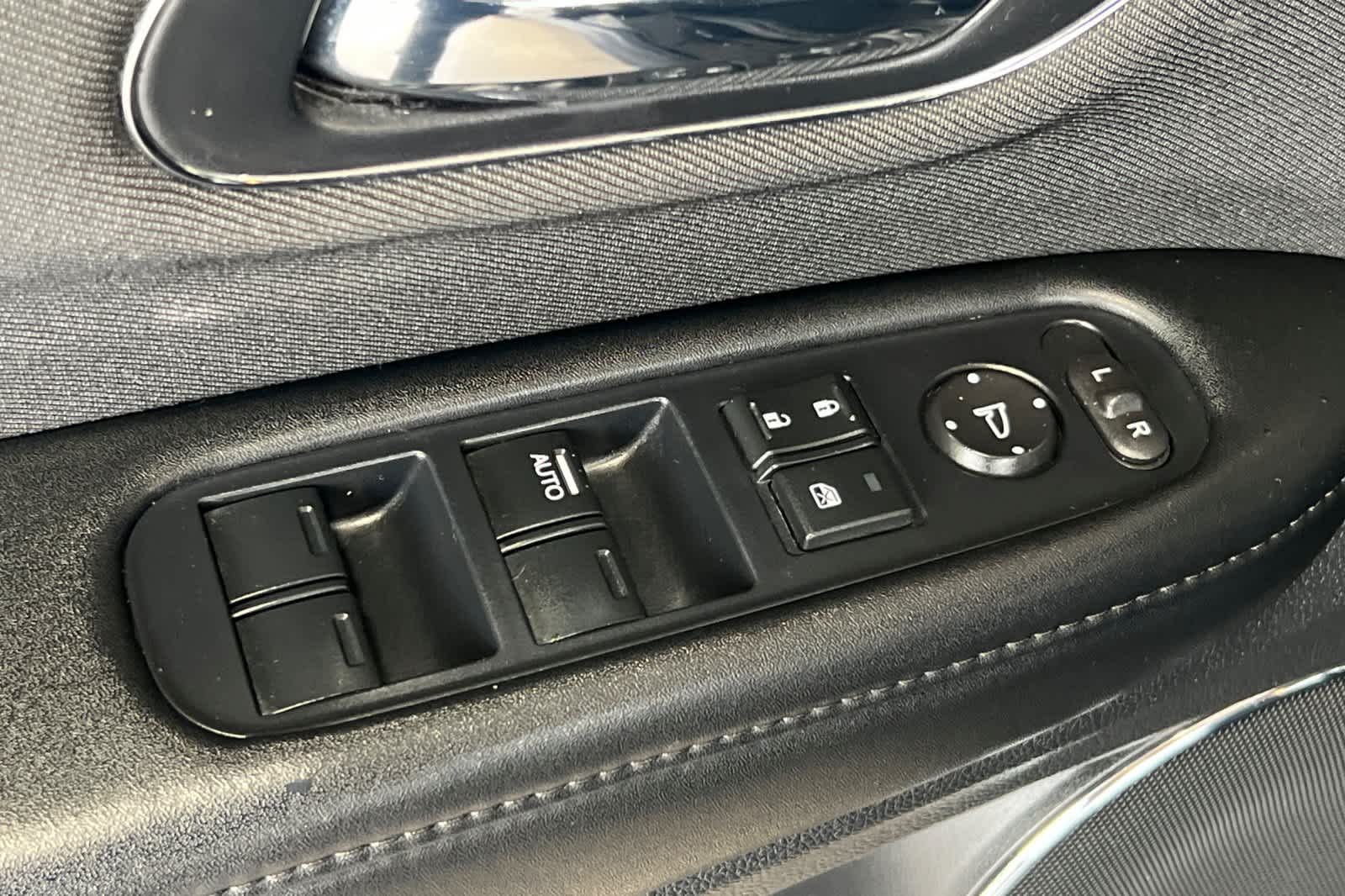 Thumbnail: 2022 Honda HR-V - 13