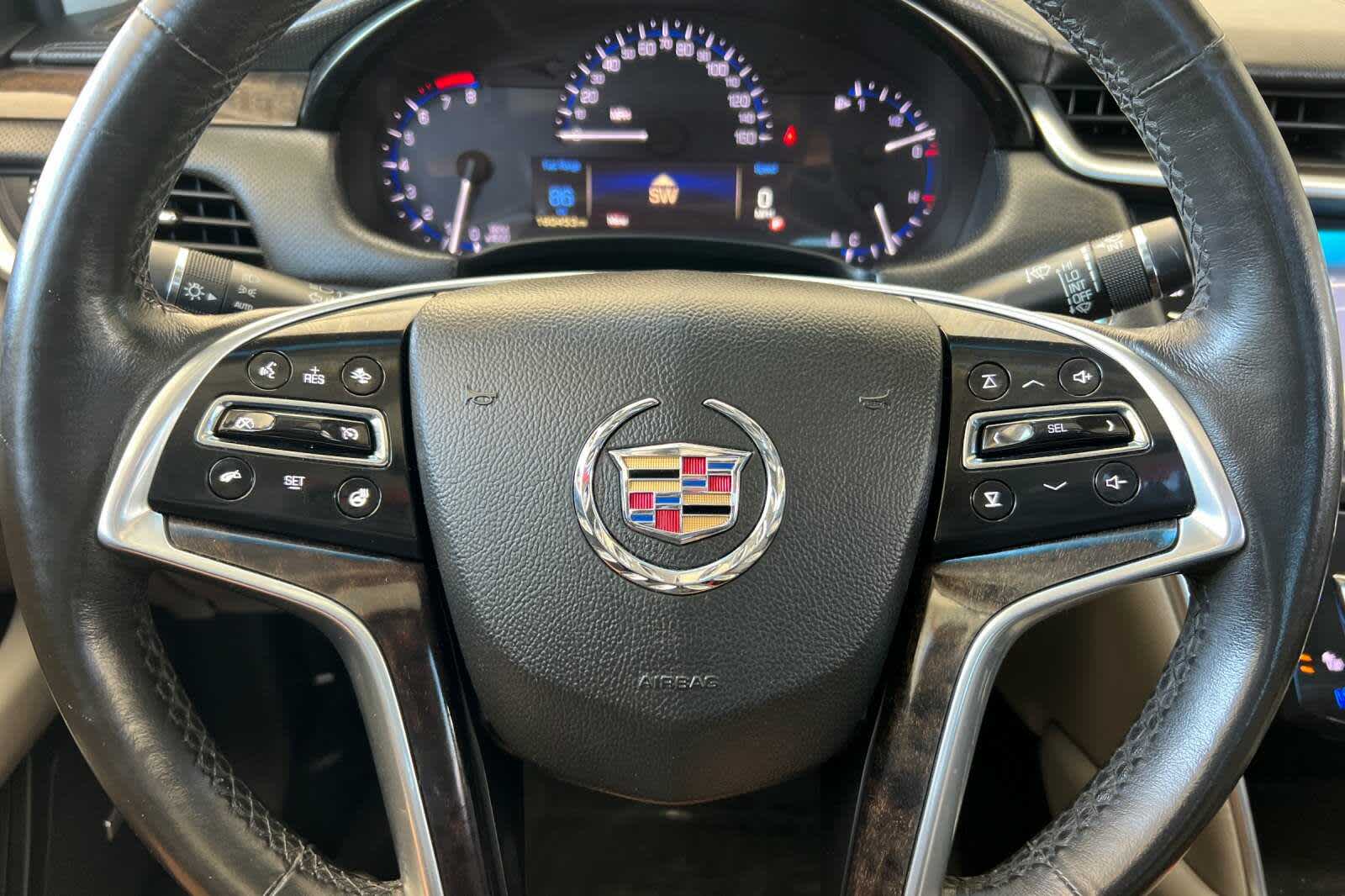 Thumbnail: 2013 Cadillac XTS - 26