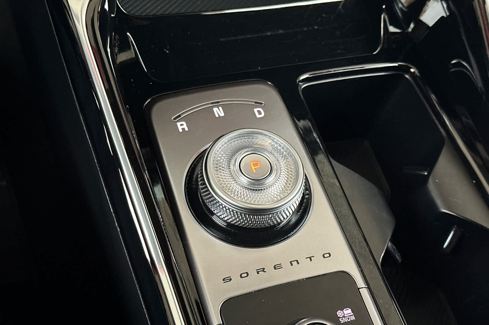 Thumbnail: 2025 Kia Sorento - 25