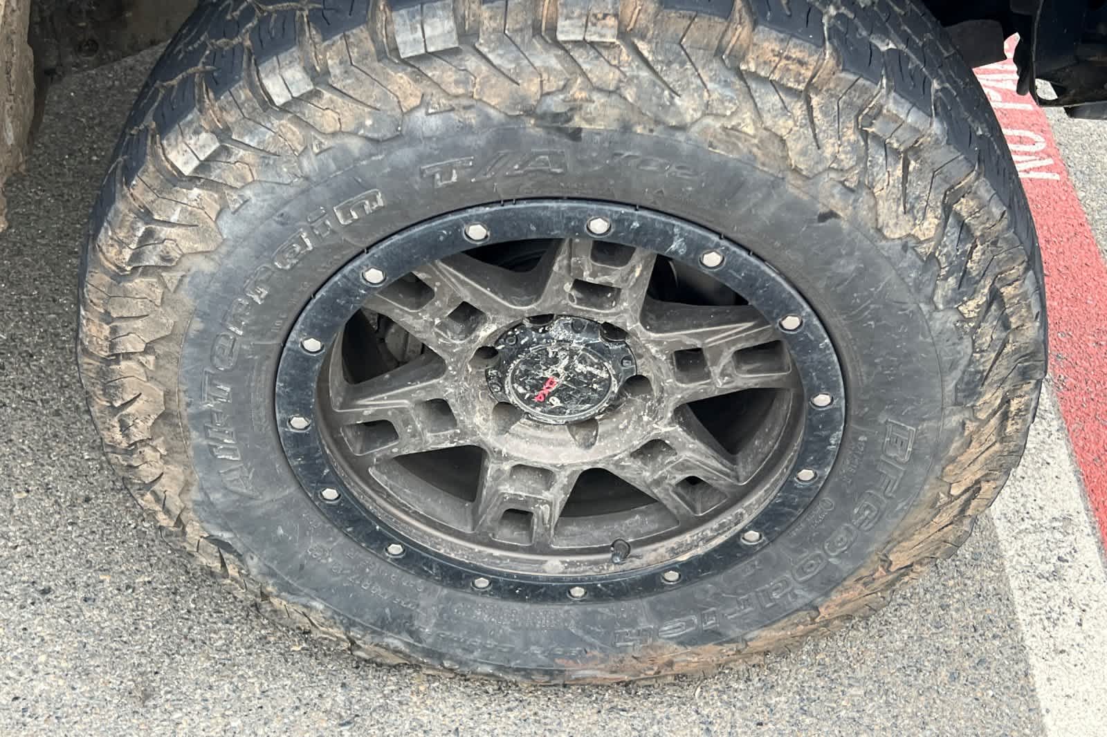 Thumbnail: 2023 Toyota Tacoma - 12